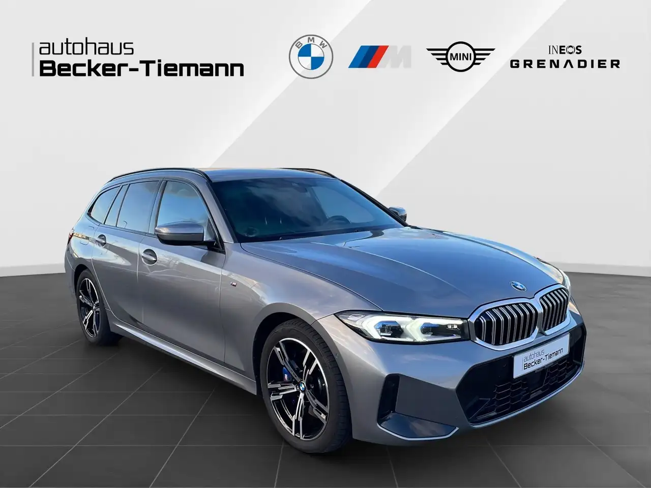 BMW 330 i xDrive Touring M Sport/LivePro/CarPlay/Driving/A 7