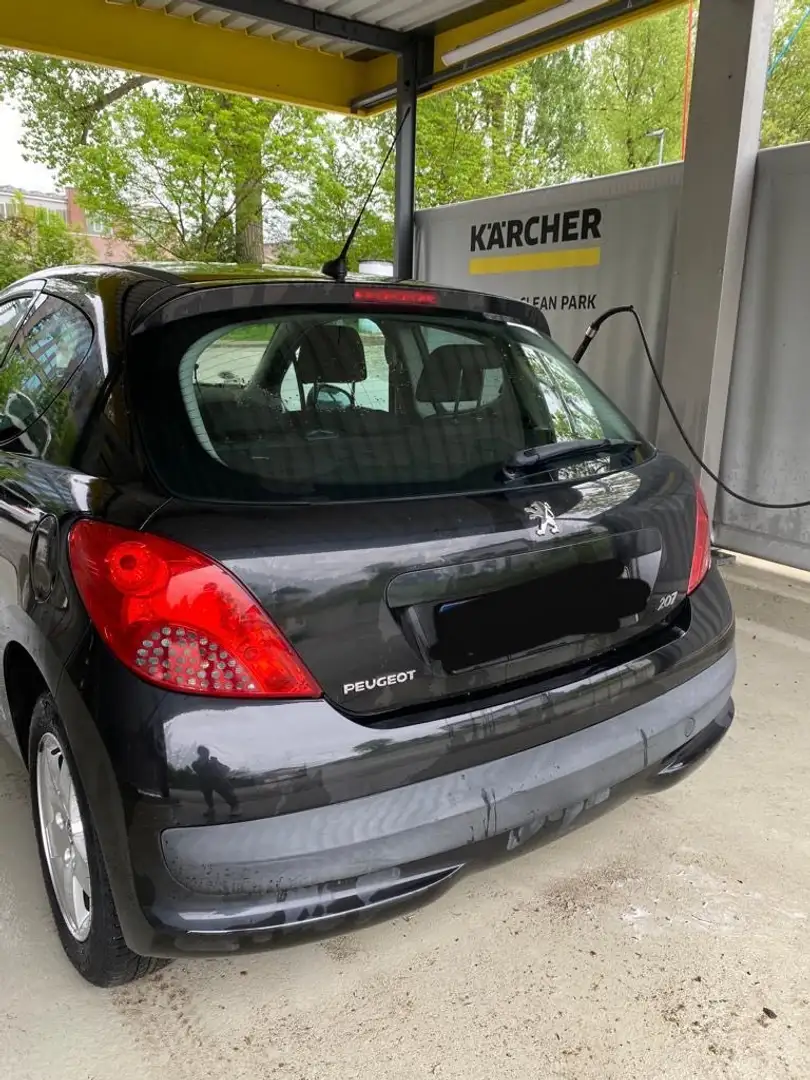Peugeot 207 Schwarz - 2