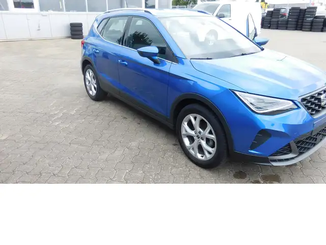 Seat Arona view 5