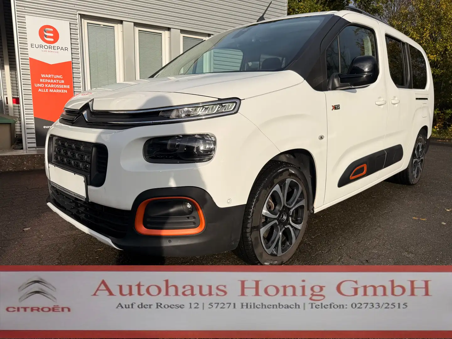 Citroen Berlingo XL-5 BlueHDi 130 S&S Shine Weiß - 1