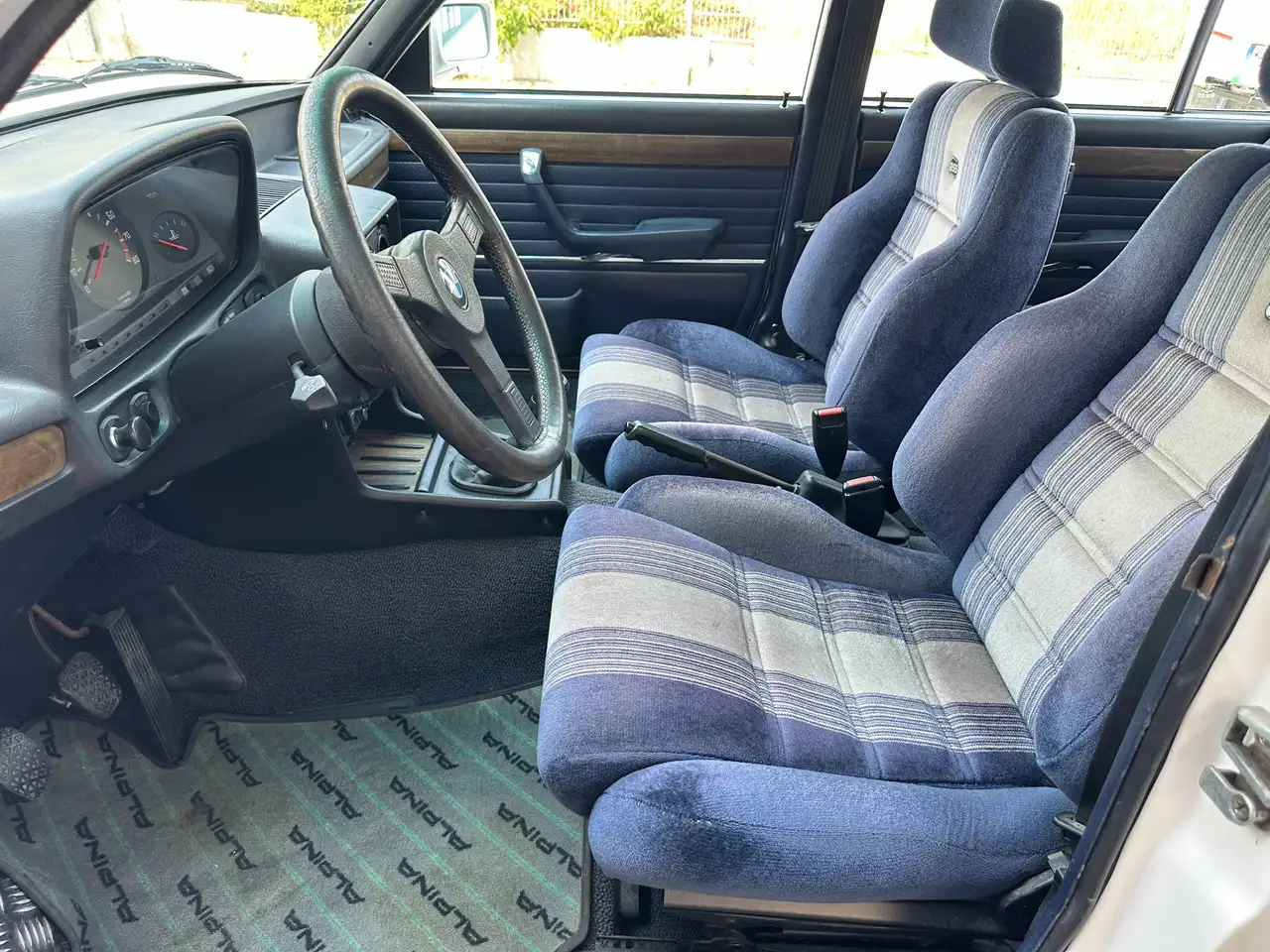 BMW 528i E12 M535i Nachbau, foto 8