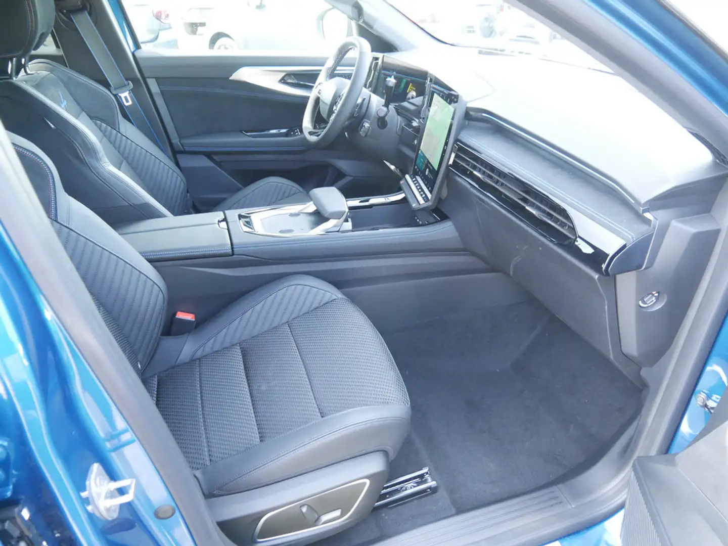 Renault Austral Esprit Alpine Full Hybrid E-Tech 200 Blau - 2