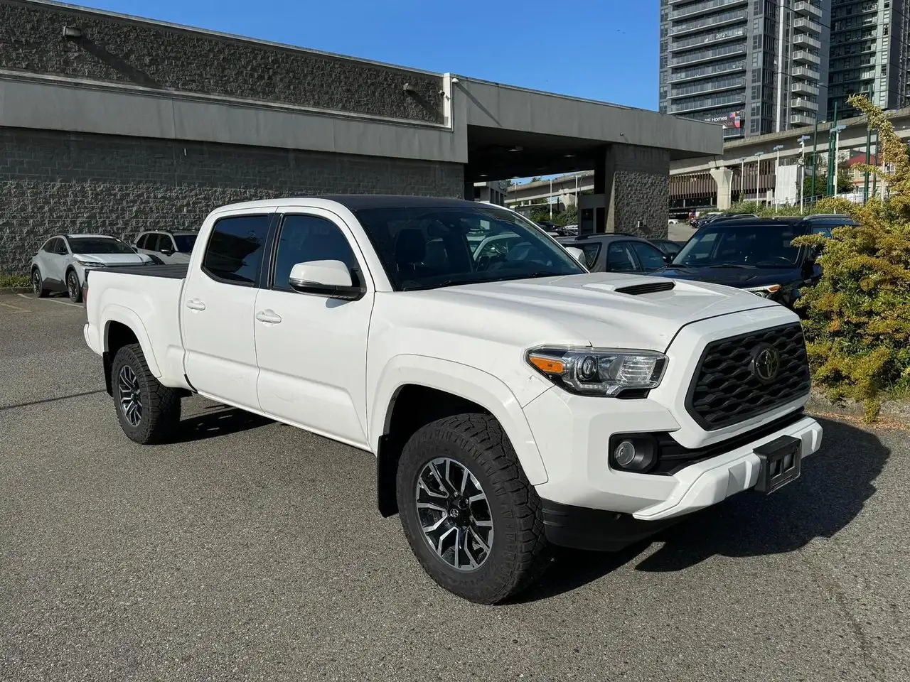 Toyota Tacoma снимка Toyota Tacoma
