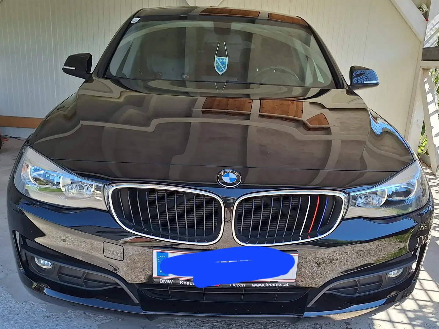BMW 320 320d Gran Turismo Schwarz - 1
