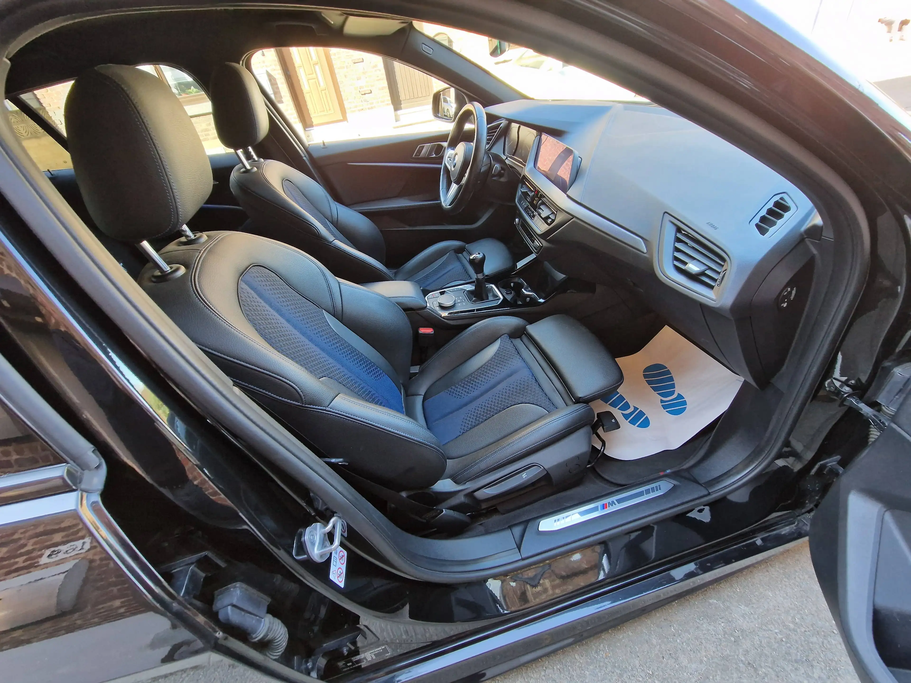 BMW 116 d PACK M SPORT*CARNET*XENON*GPS*CUIR*CARPLAY*PDC — photo 12