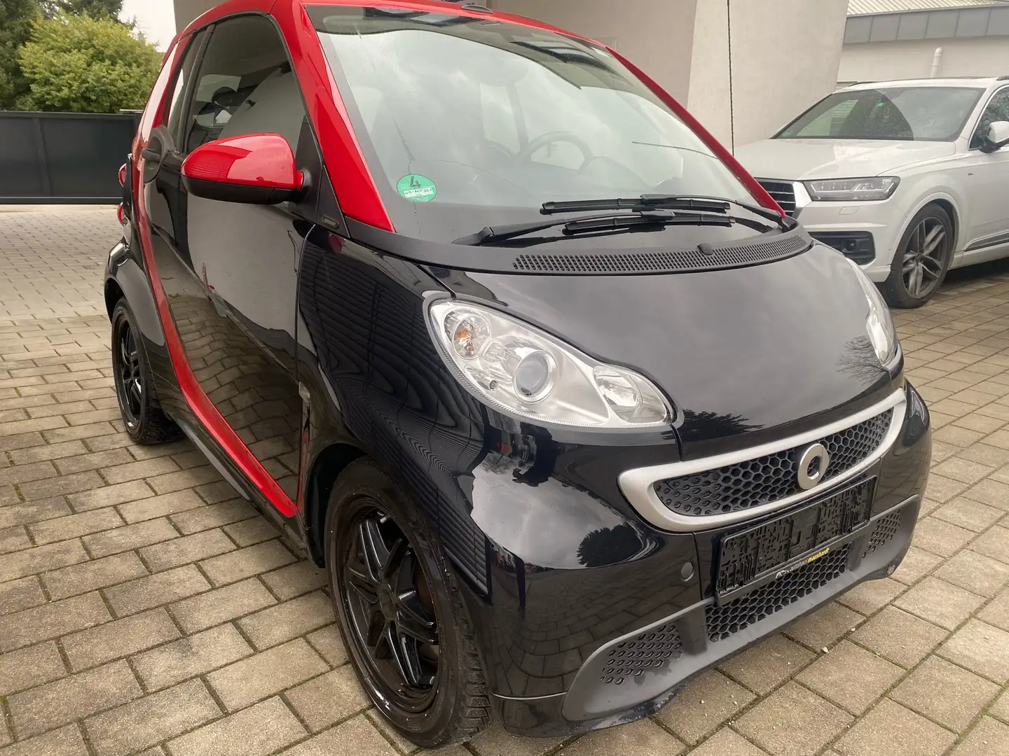 smart forTwo Micro Hybrid Drive 52kW (451.480) Red - 2