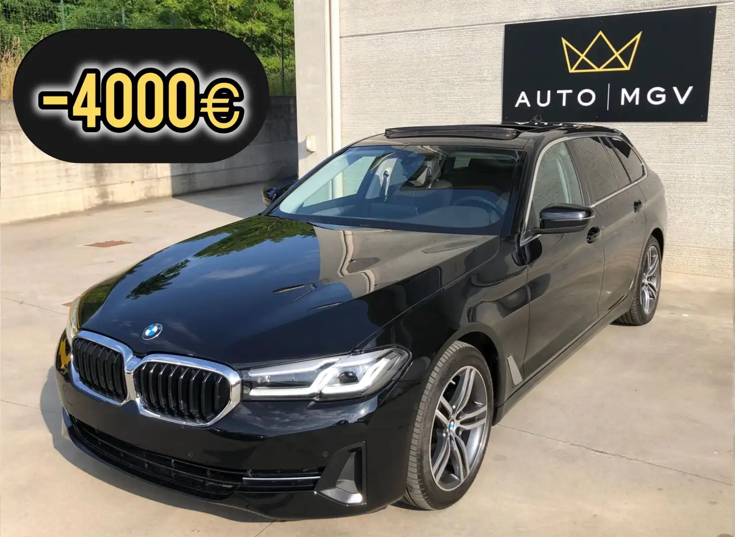 BMW 520 520d Touring mhev 48V Business auto* TETTO*GANCIO* Fekete - 1