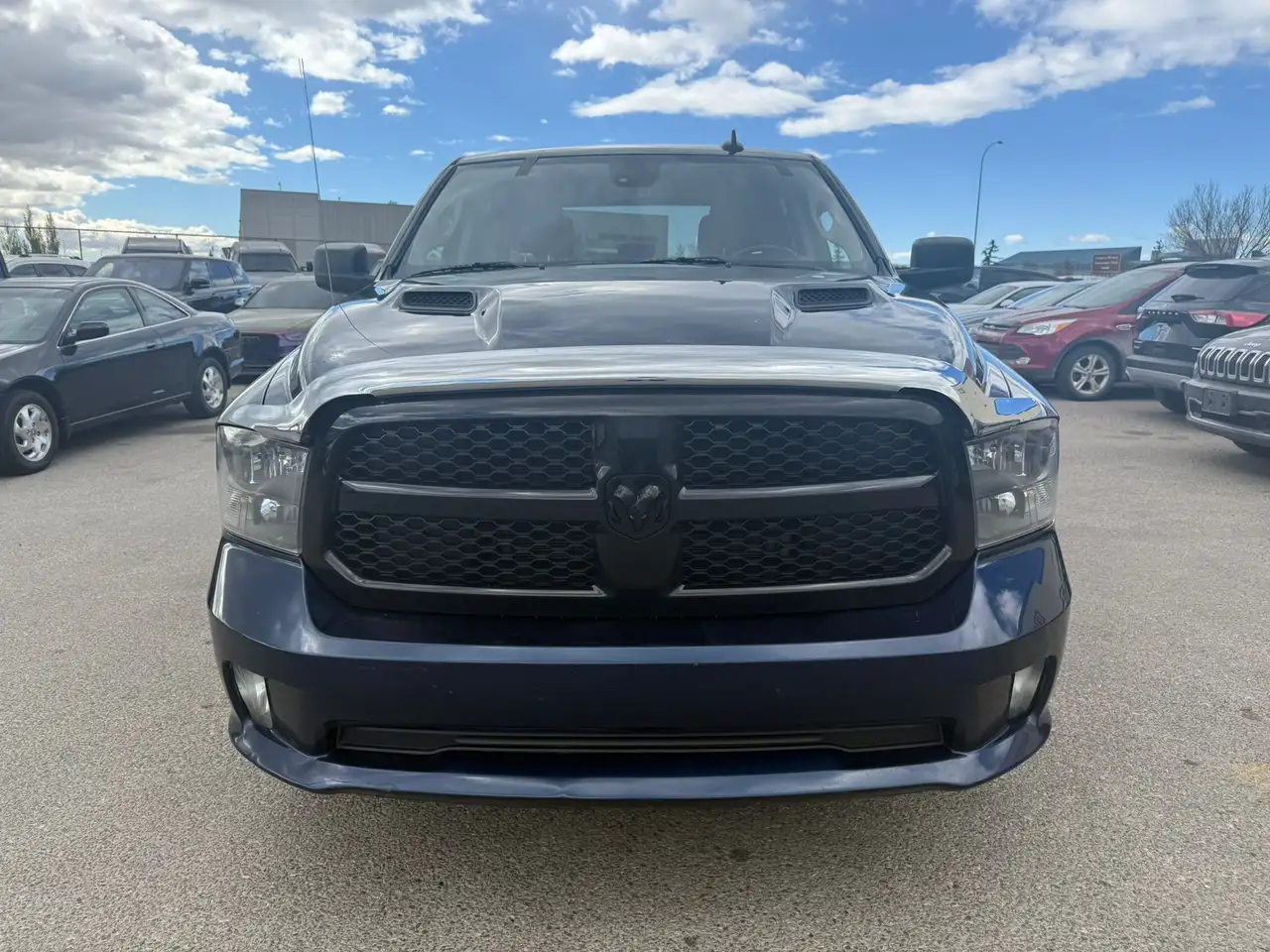 RAM 1500 снимка RAM 1500