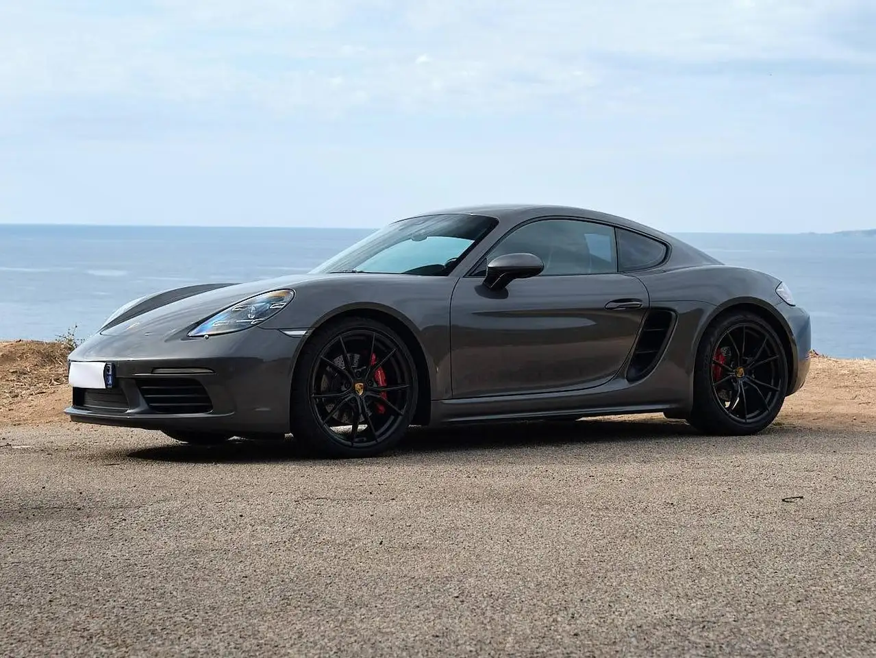 Porsche 718 Cayman