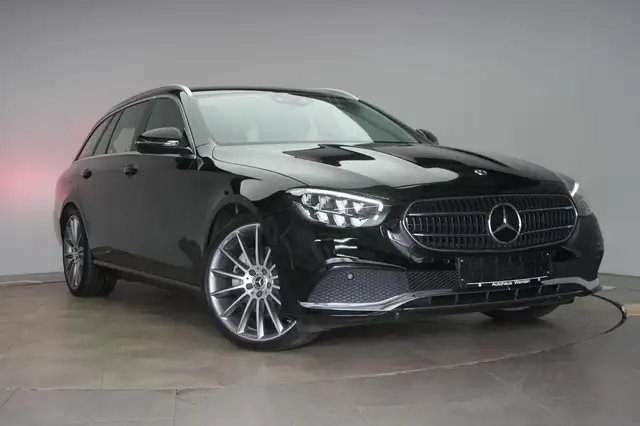 Mercedes-Benz 300 main image