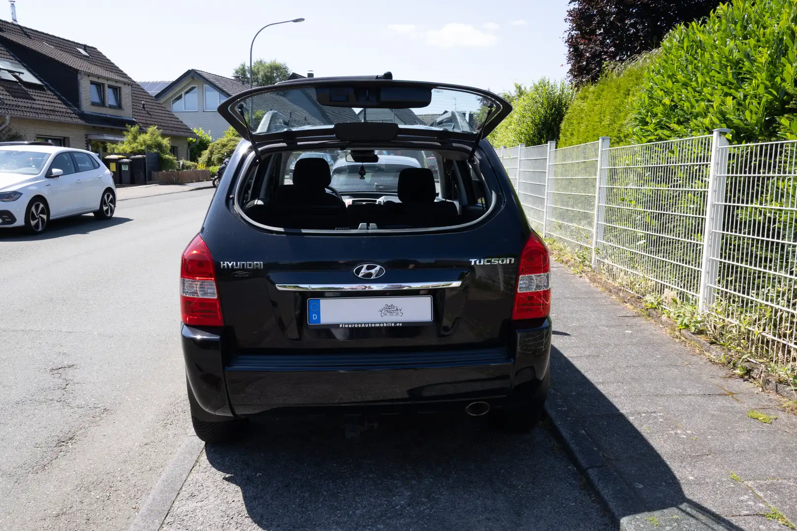 Hyundai TUCSON 2.0 2WD GLS - 2