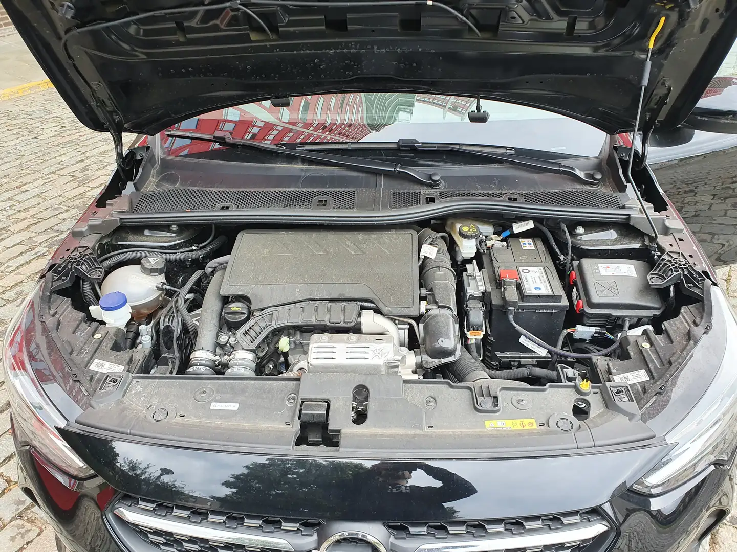 Opel Corsa Corsa 1.2 Turbo Elegance S/S (EU6.4AP) Zwart - 1