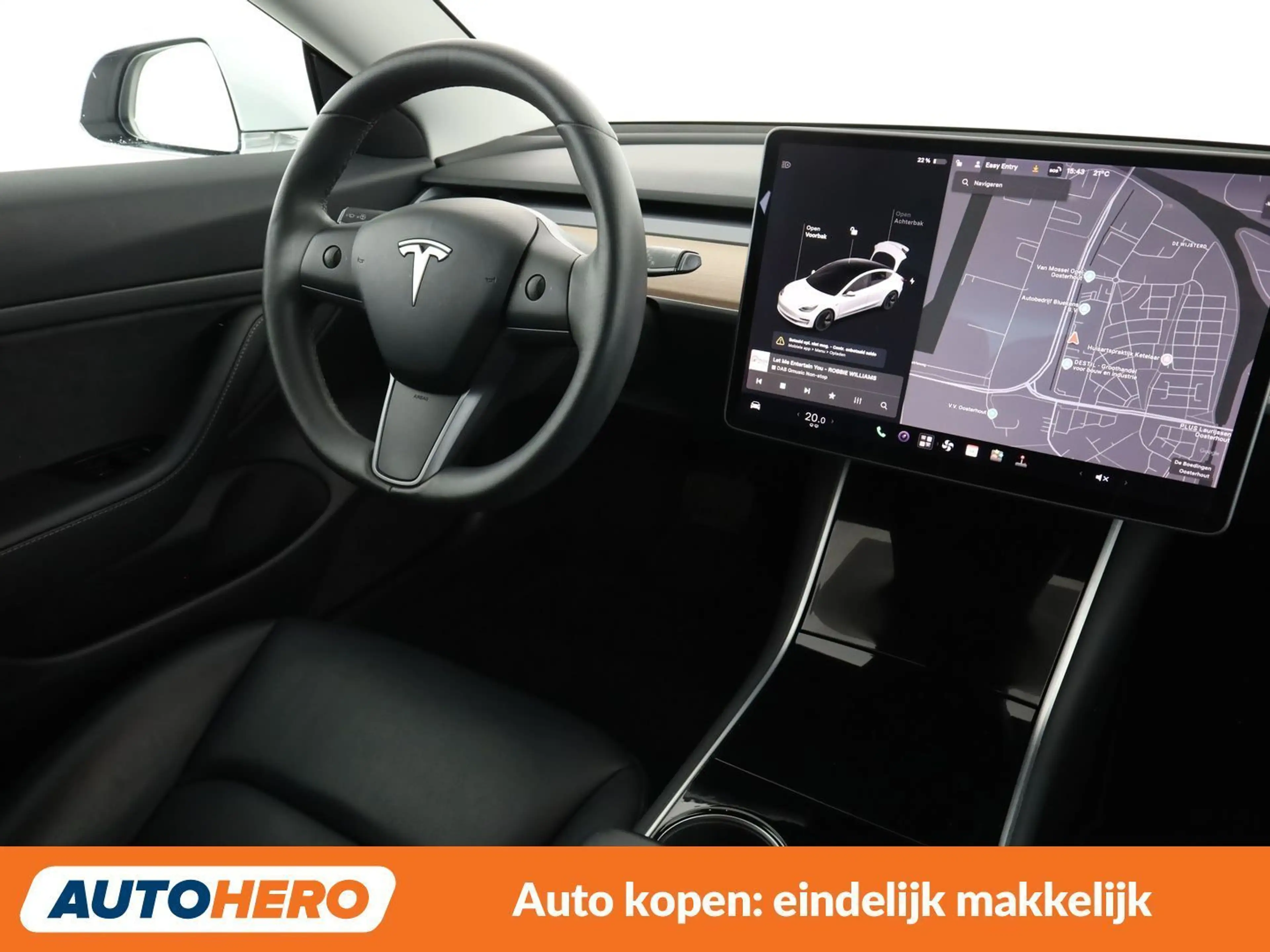 Tesla Model 3 Standard Range Plus — photo 13