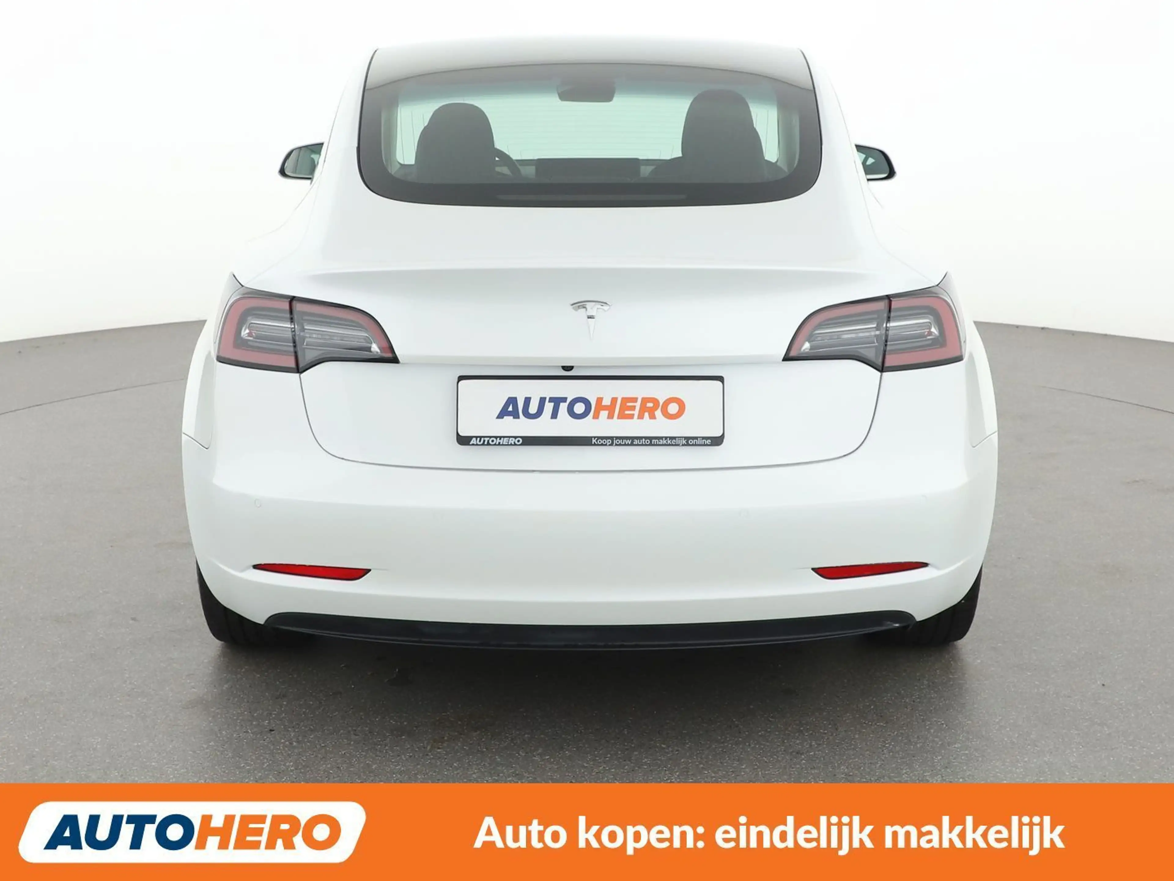 Tesla Model 3 Standard Range Plus — photo 5