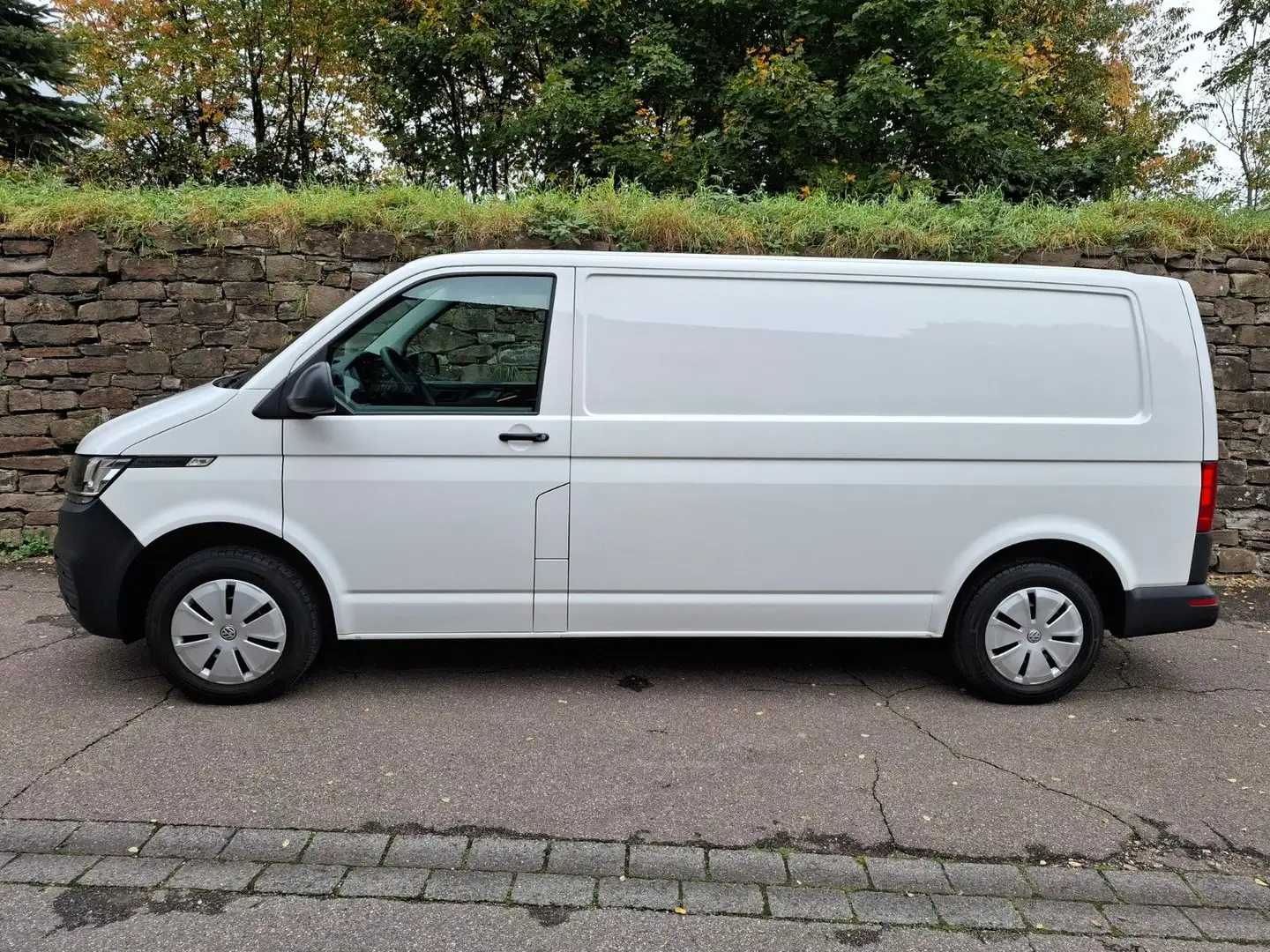 Volkswagen T6 Transporter Lang L2H1 Kasten Klima PDC Weiß - 2