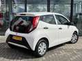 Toyota Aygo 1.0 VVT-i x-fun dealer onderhouden | NL Auto | Air White - thumbnail 2