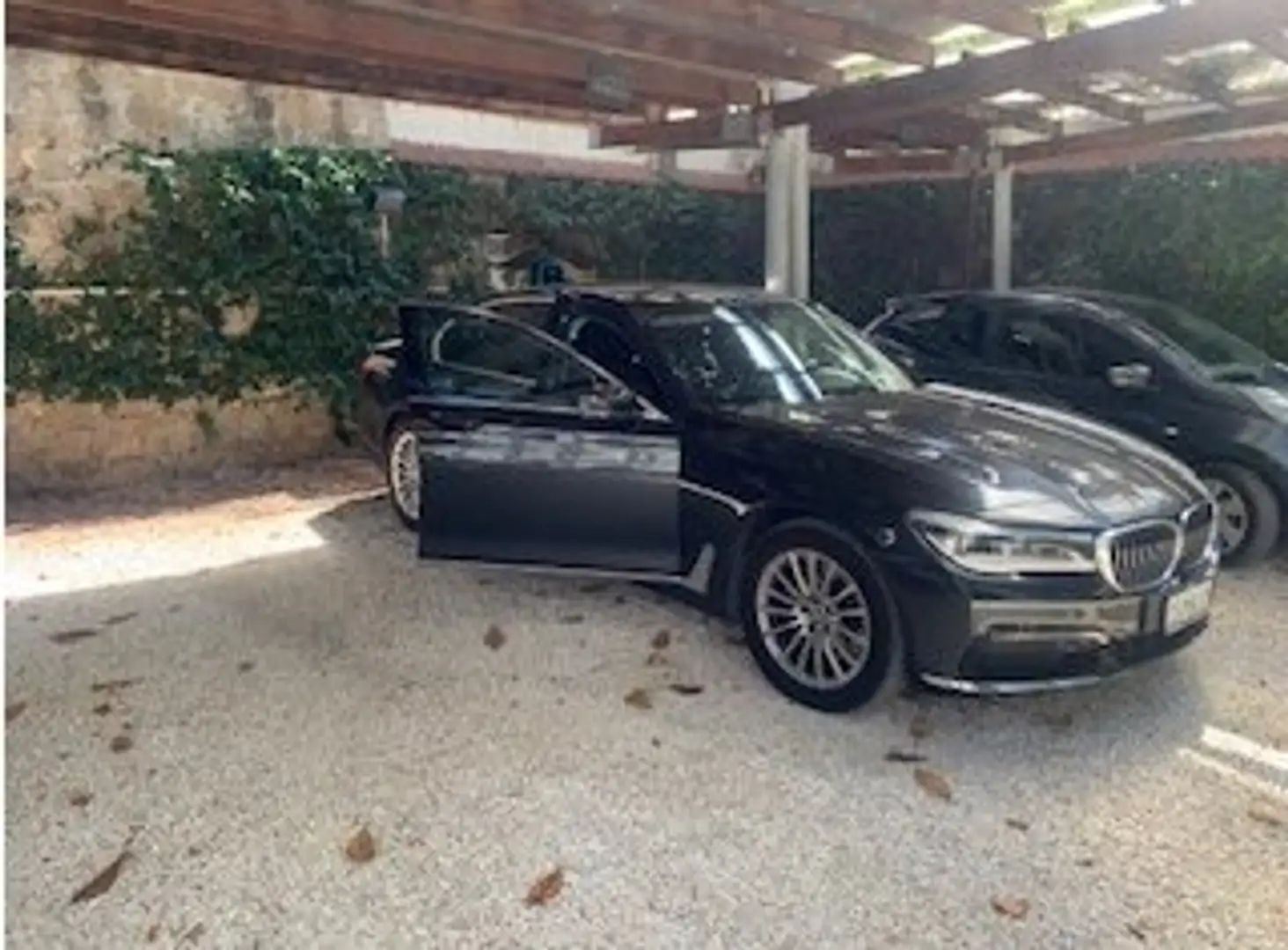 BMW 730 730d auto Nero - 2