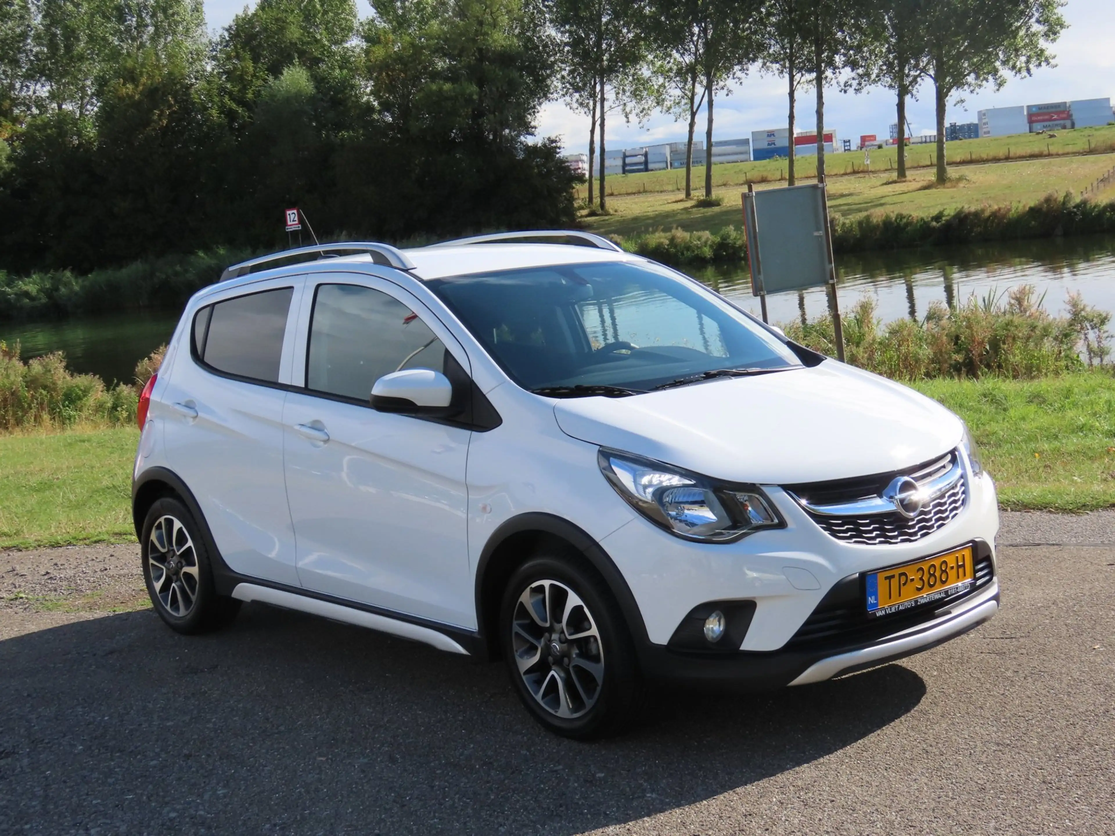 Opel Karl 1.0 Rocks Online Edition *Carplay — photo 6