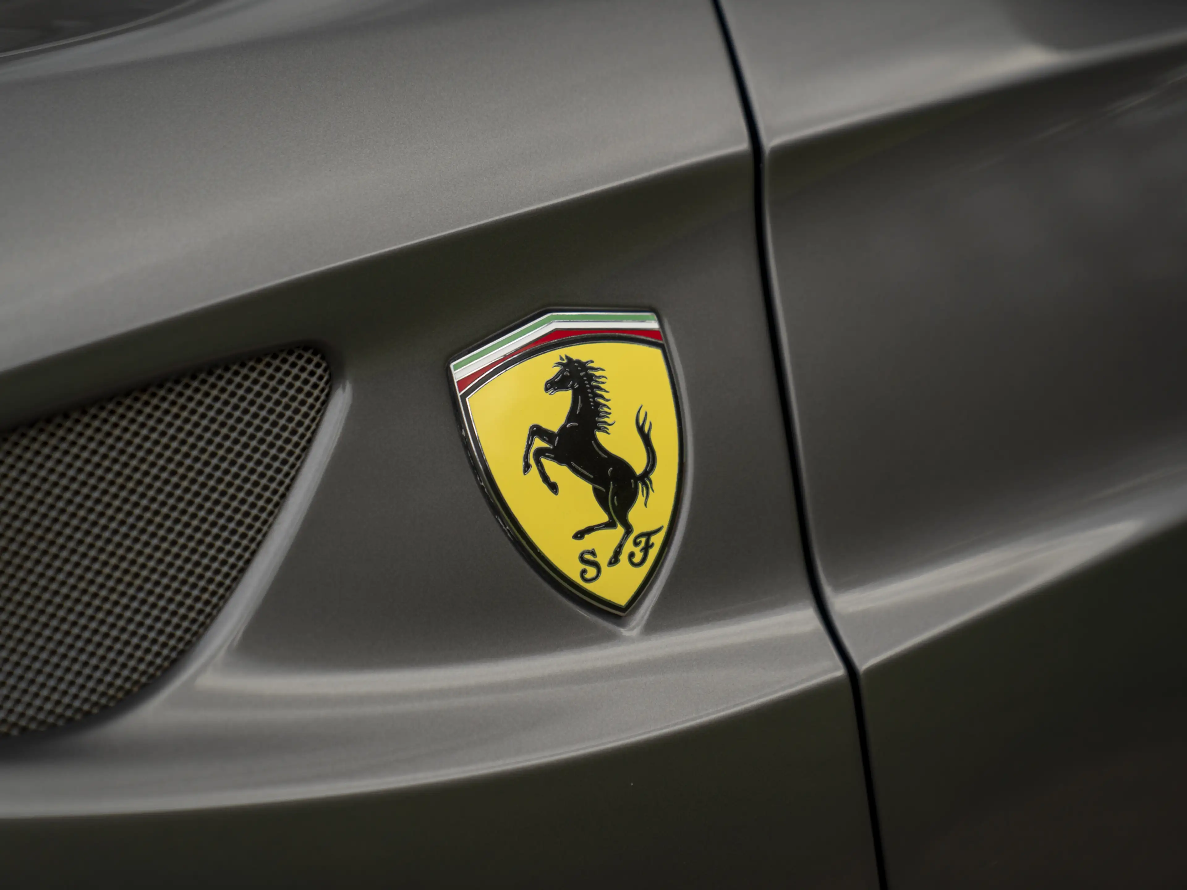 Ferrari FF 6.3 V12 | Perfect maintenance — photo 18