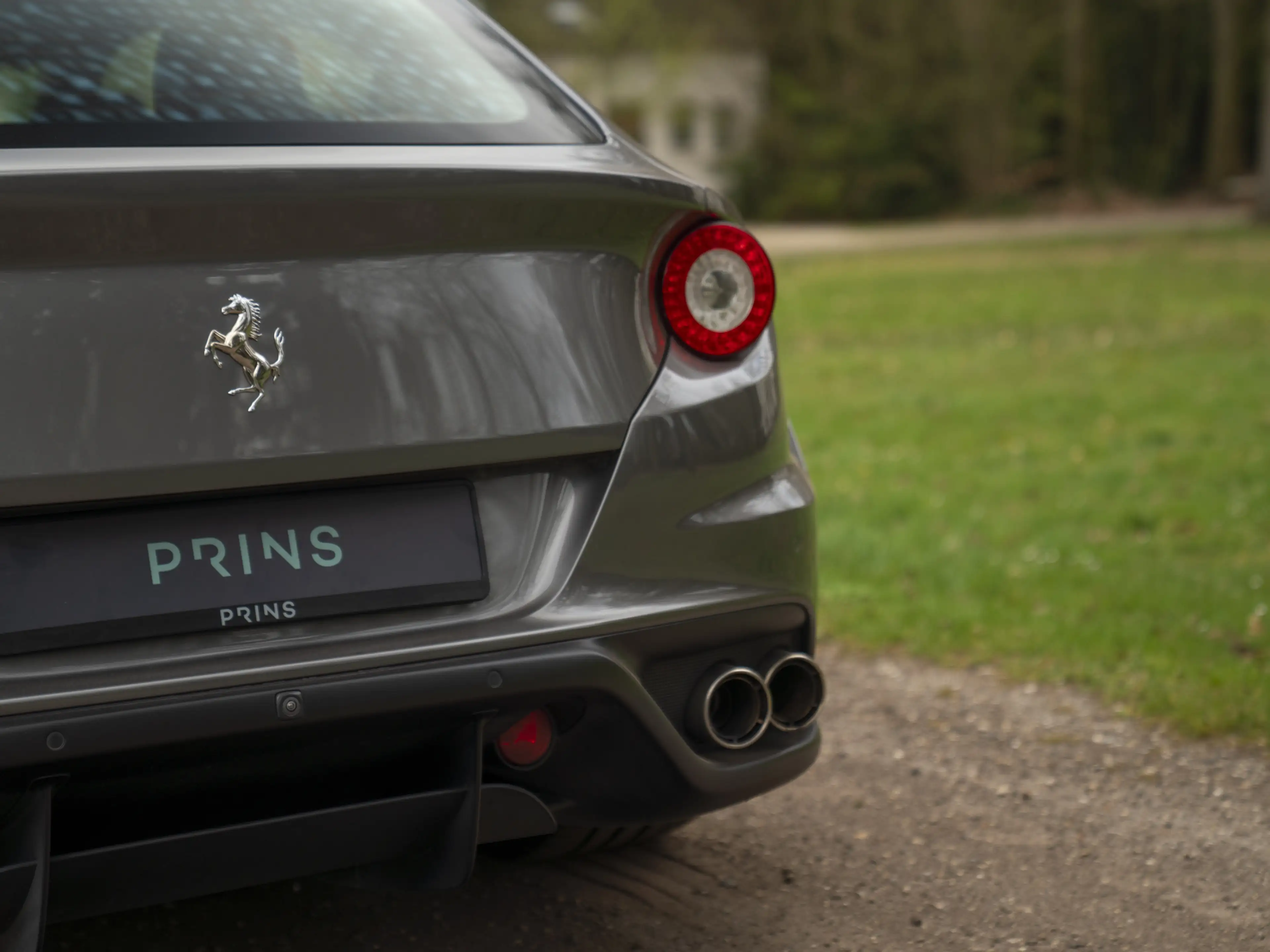 Ferrari FF 6.3 V12 | Perfect maintenance — photo 28