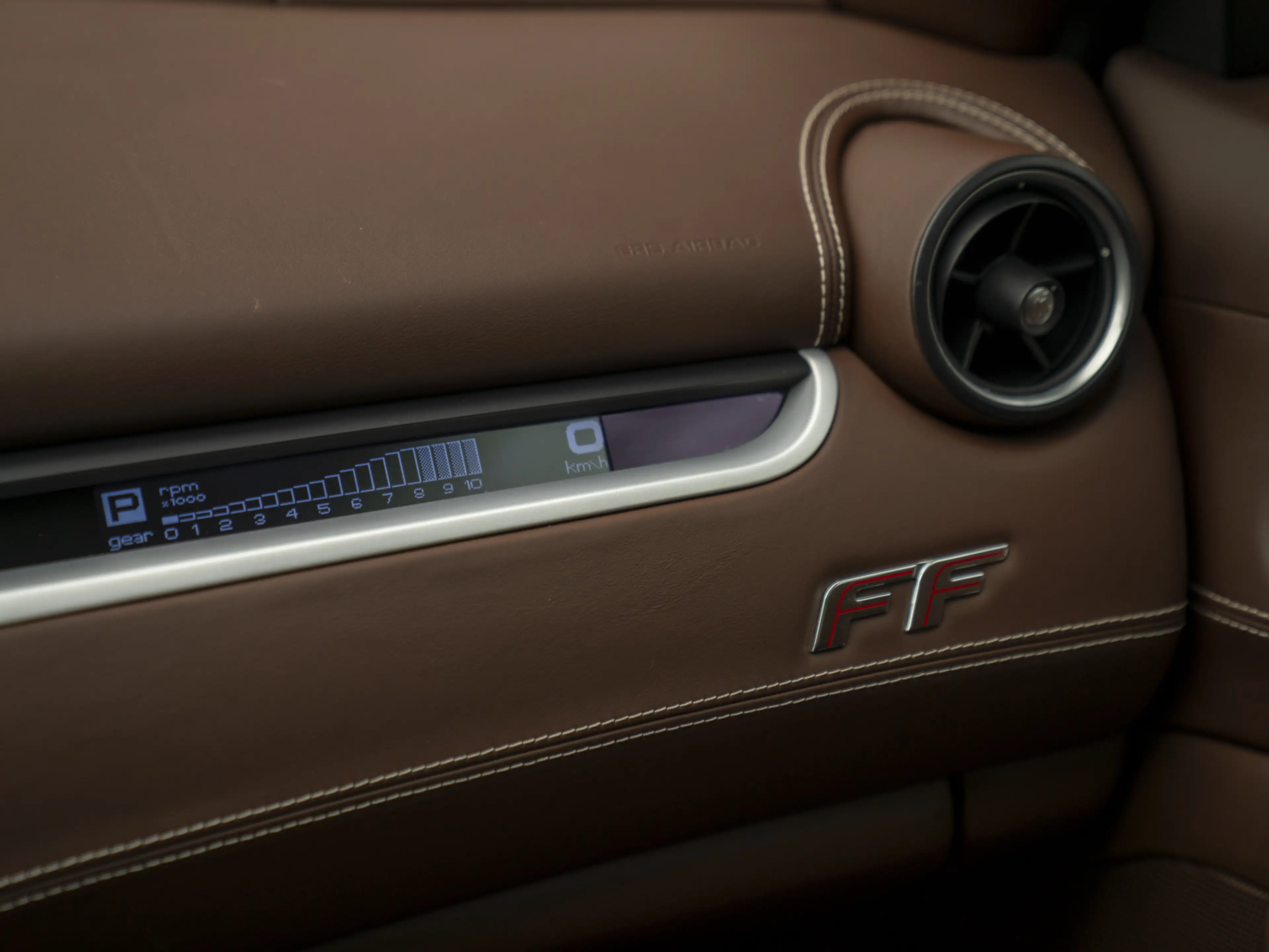 Ferrari FF 6.3 V12 | Perfect maintenance — photo 47