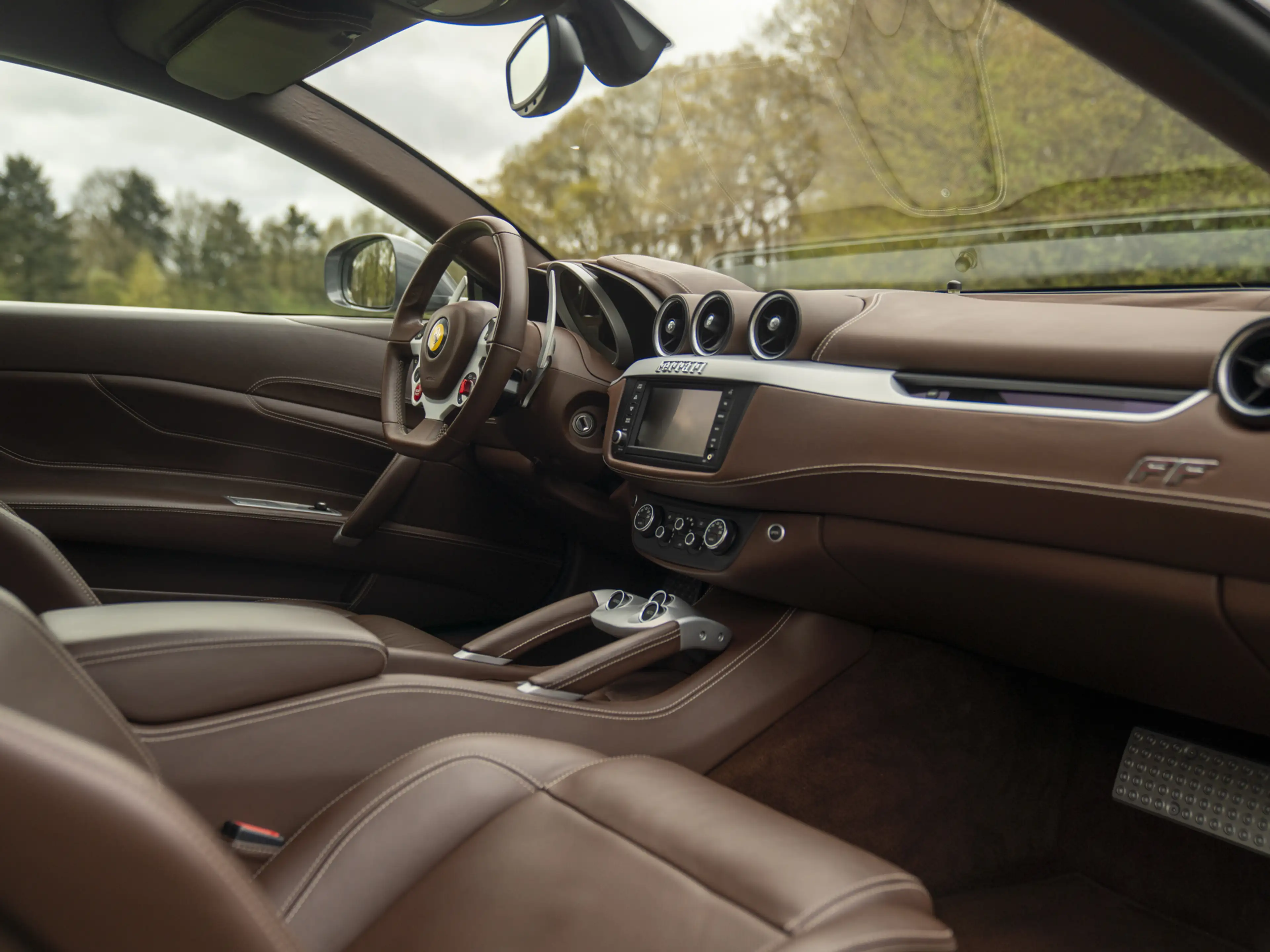 Ferrari FF 6.3 V12 | Perfect maintenance — photo 41