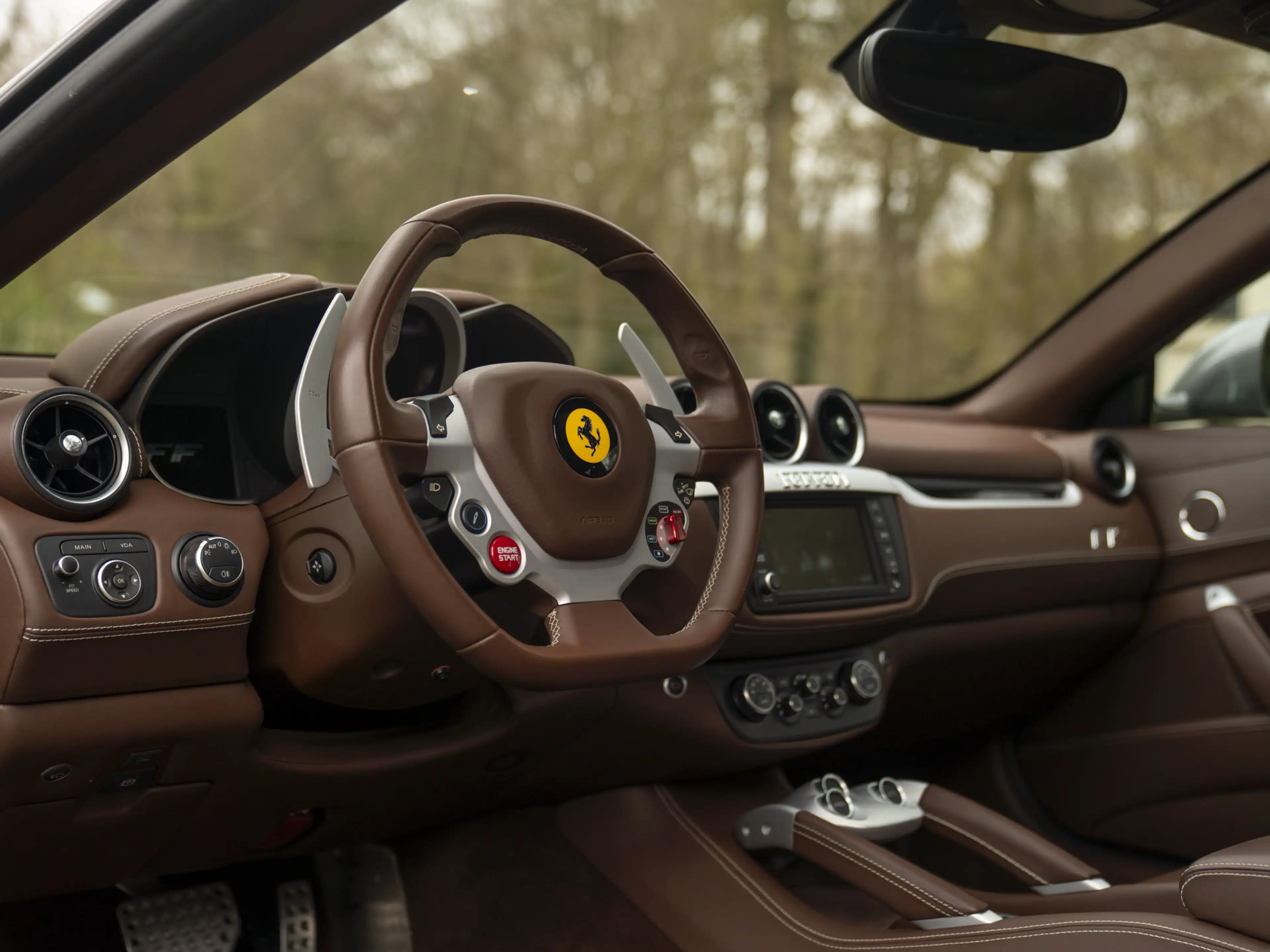 Ferrari FF 6.3 V12 | Perfect maintenance — photo 7