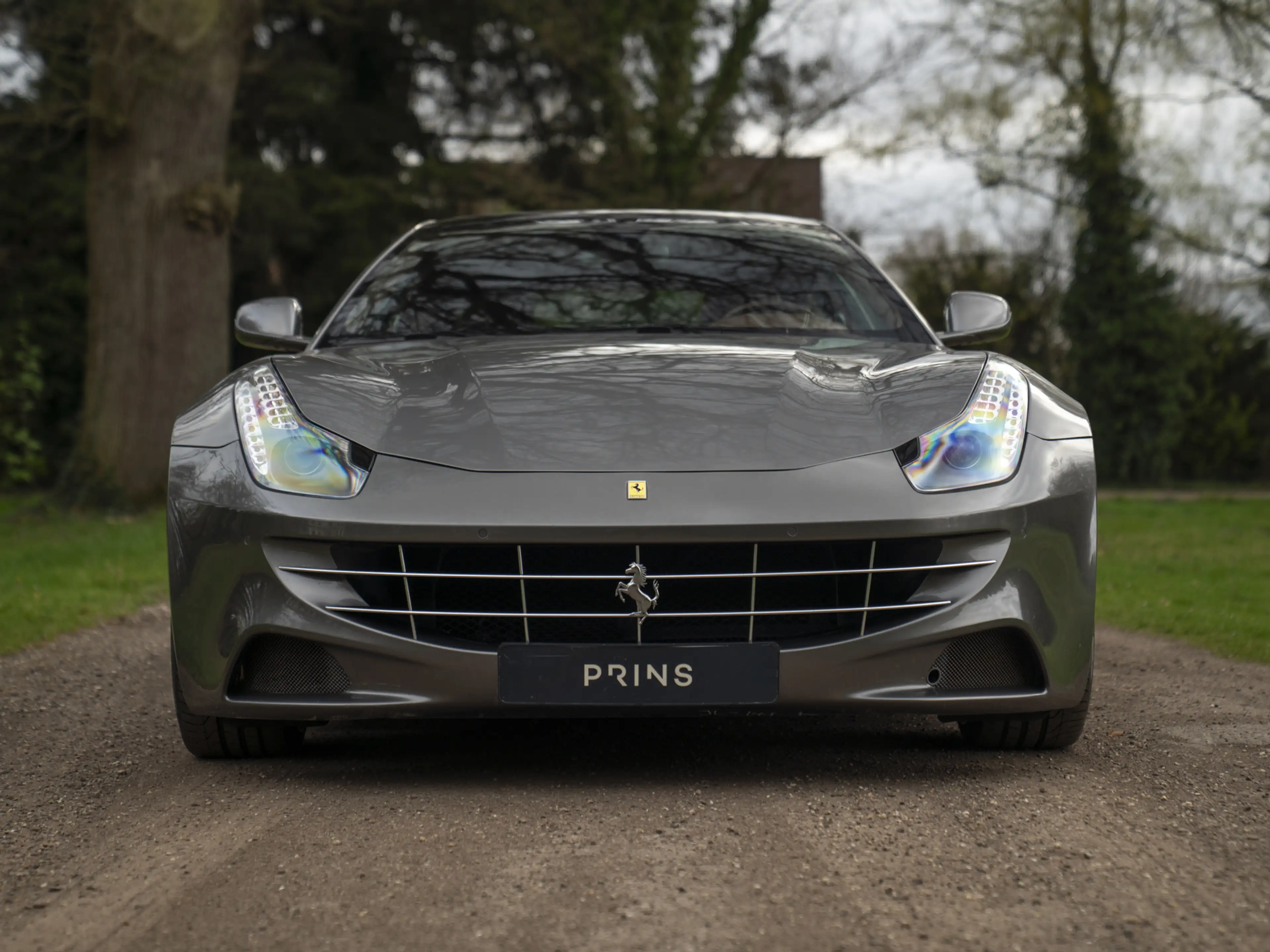 Ferrari FF 6.3 V12 | Perfect maintenance — photo 2