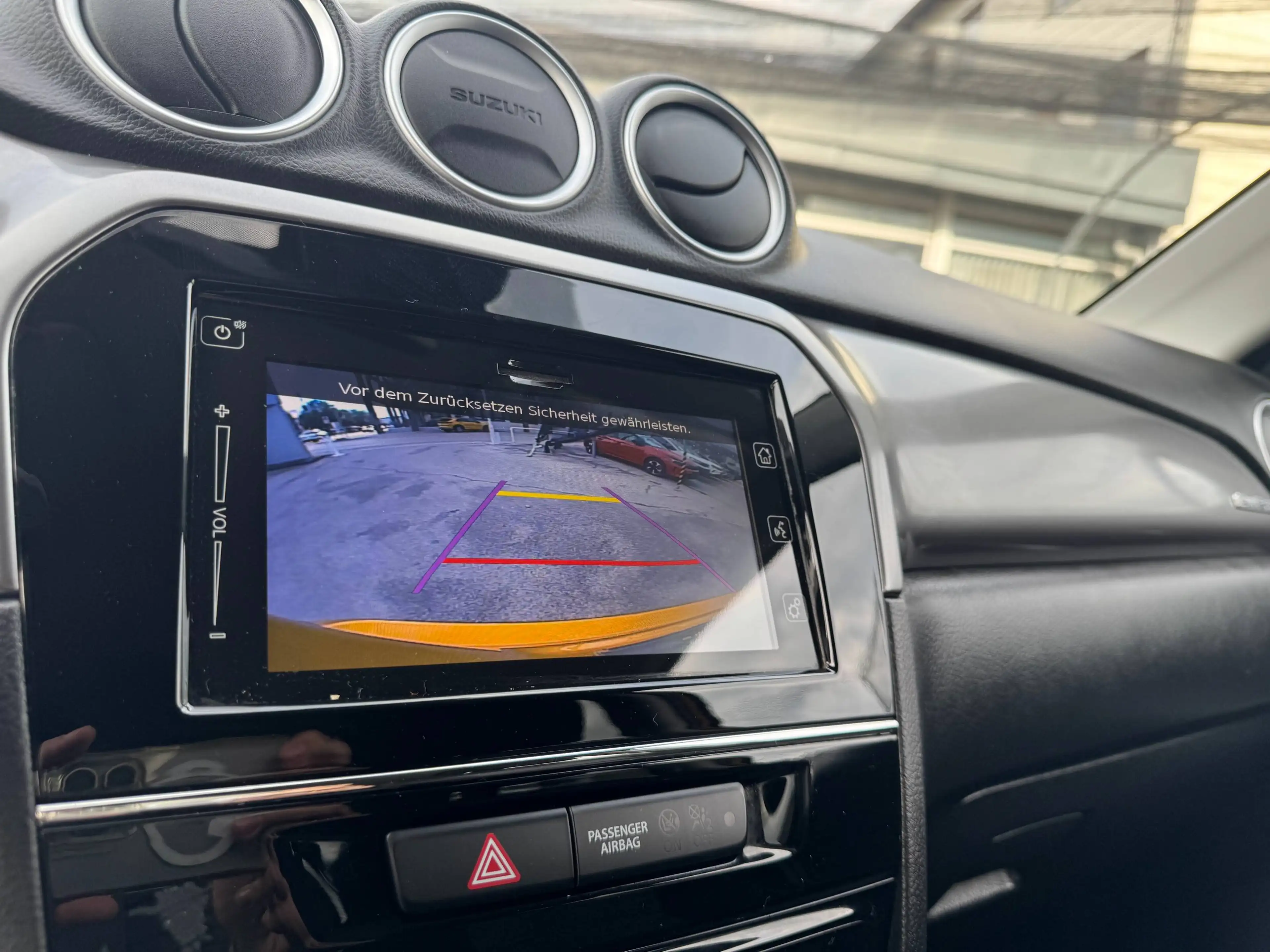 Suzuki Vitara 1.4 Shine 4x4 — photo 12
