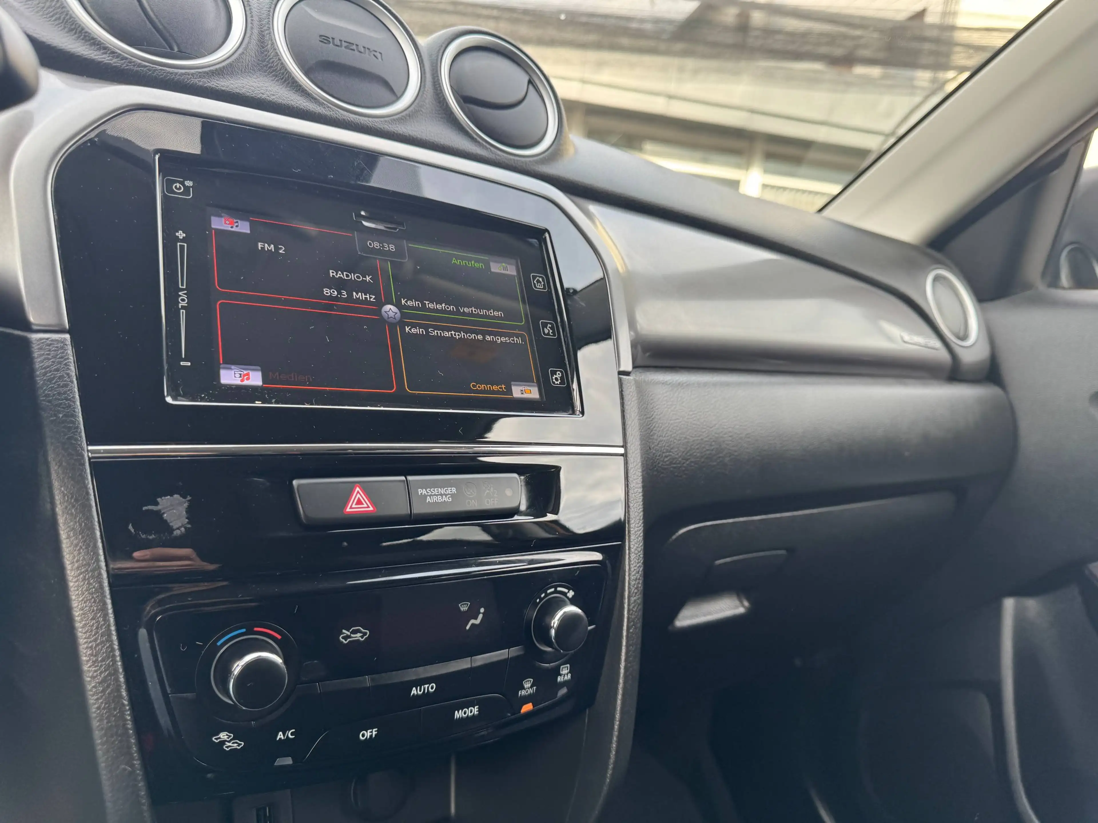 Suzuki Vitara 1.4 Shine 4x4 — photo 11