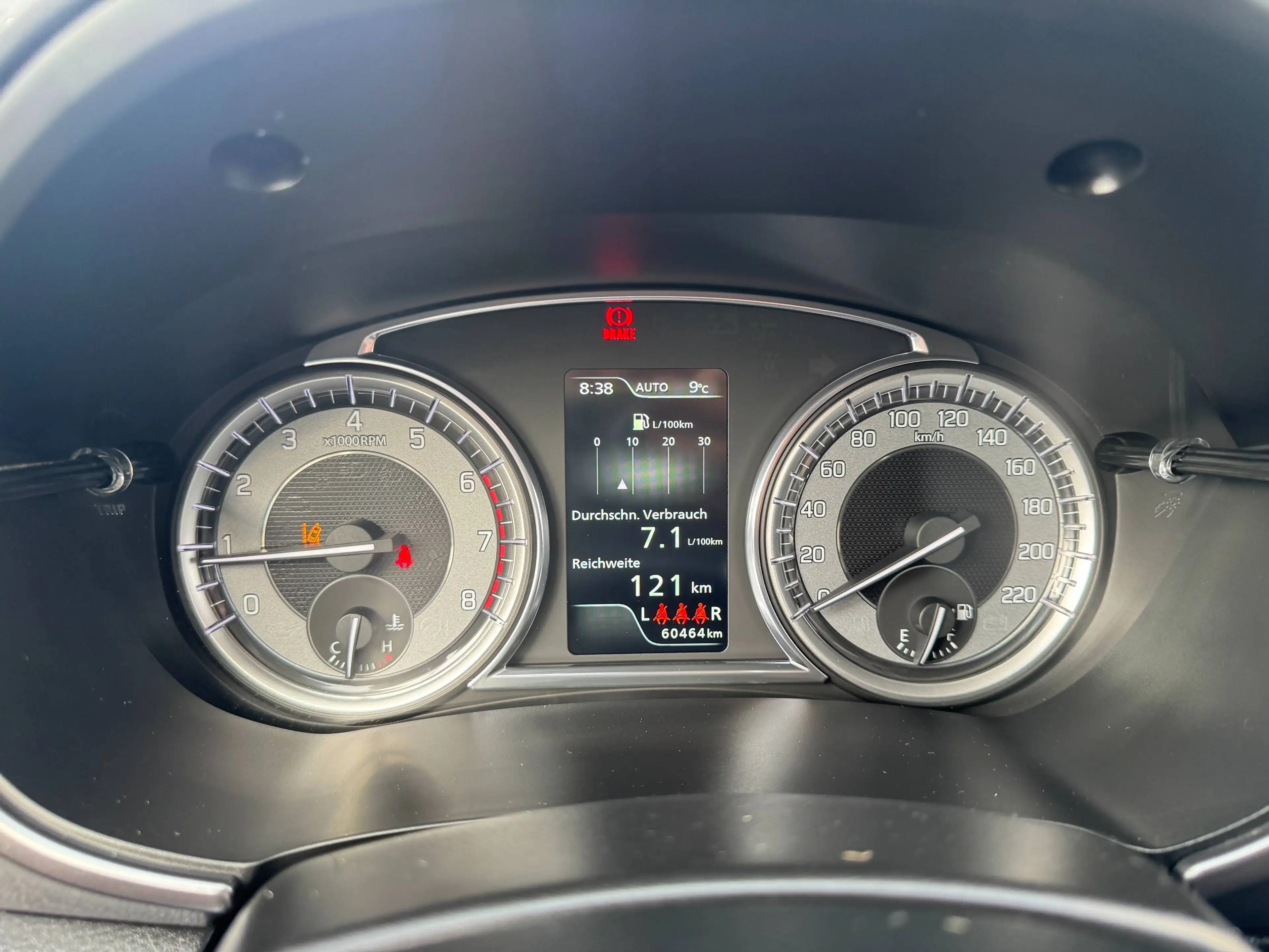 Suzuki Vitara 1.4 Shine 4x4 — photo 10