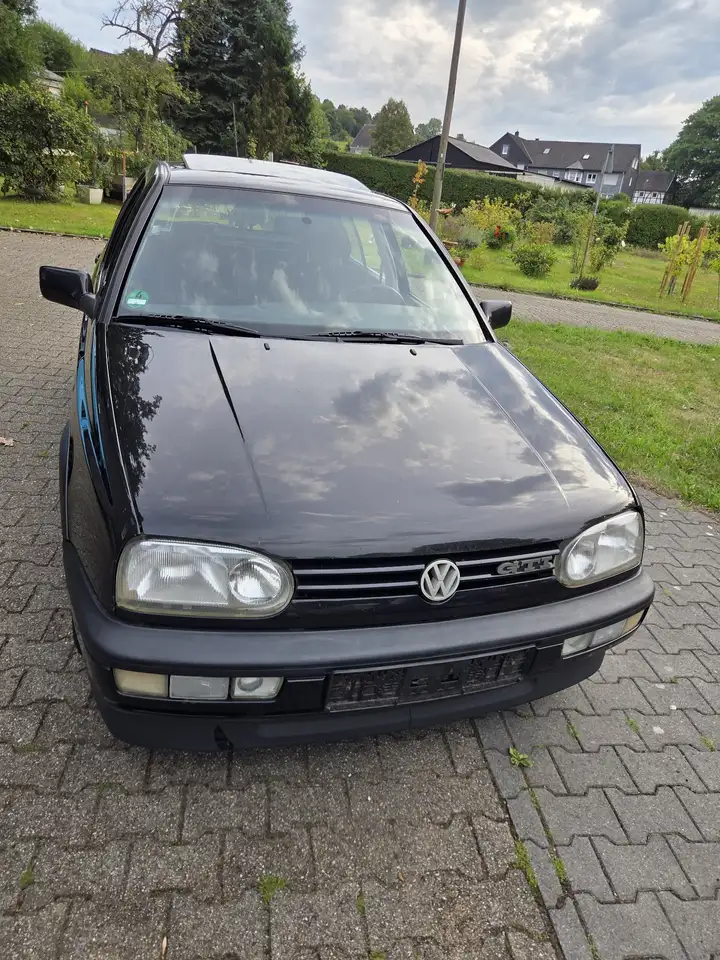 Volkswagen Golf GTI 2.0 Edition, foto 2