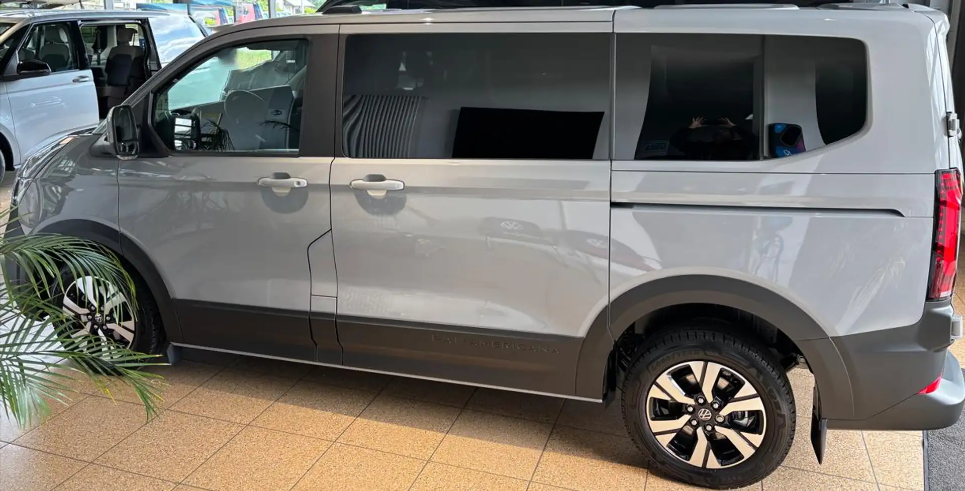 Volkswagen T7 Caravelle PanAmericana 2.0 TDI 150PS AUTOMATIK 4MOTION (A... - 1