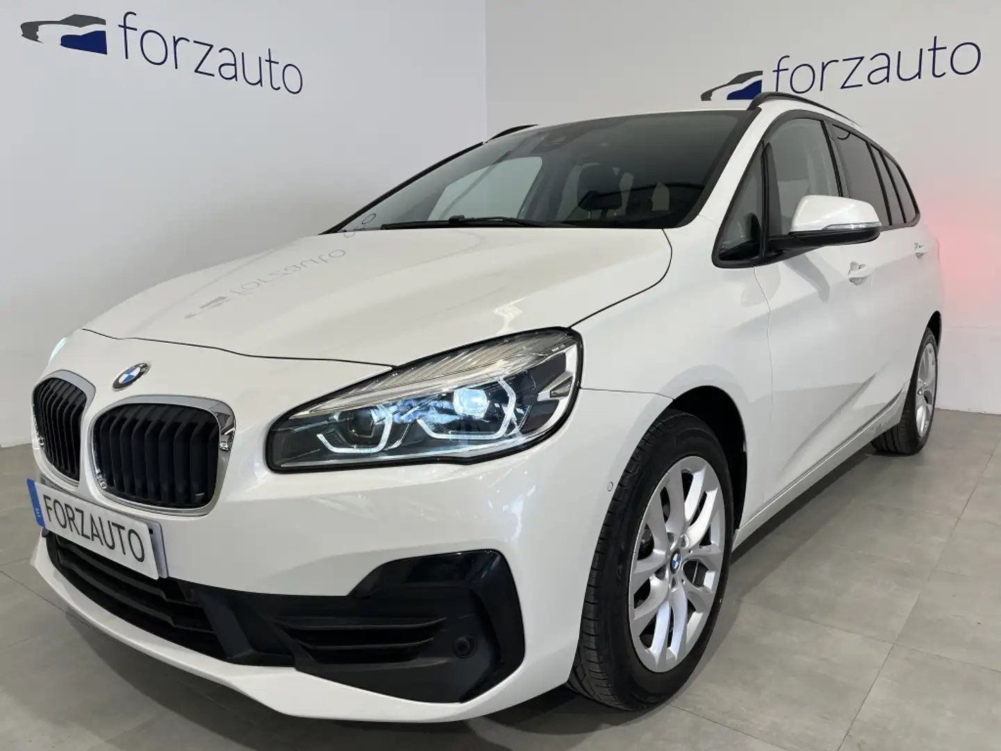 BMW 218 218dA Gran Tourer xDrive Bianco - 1