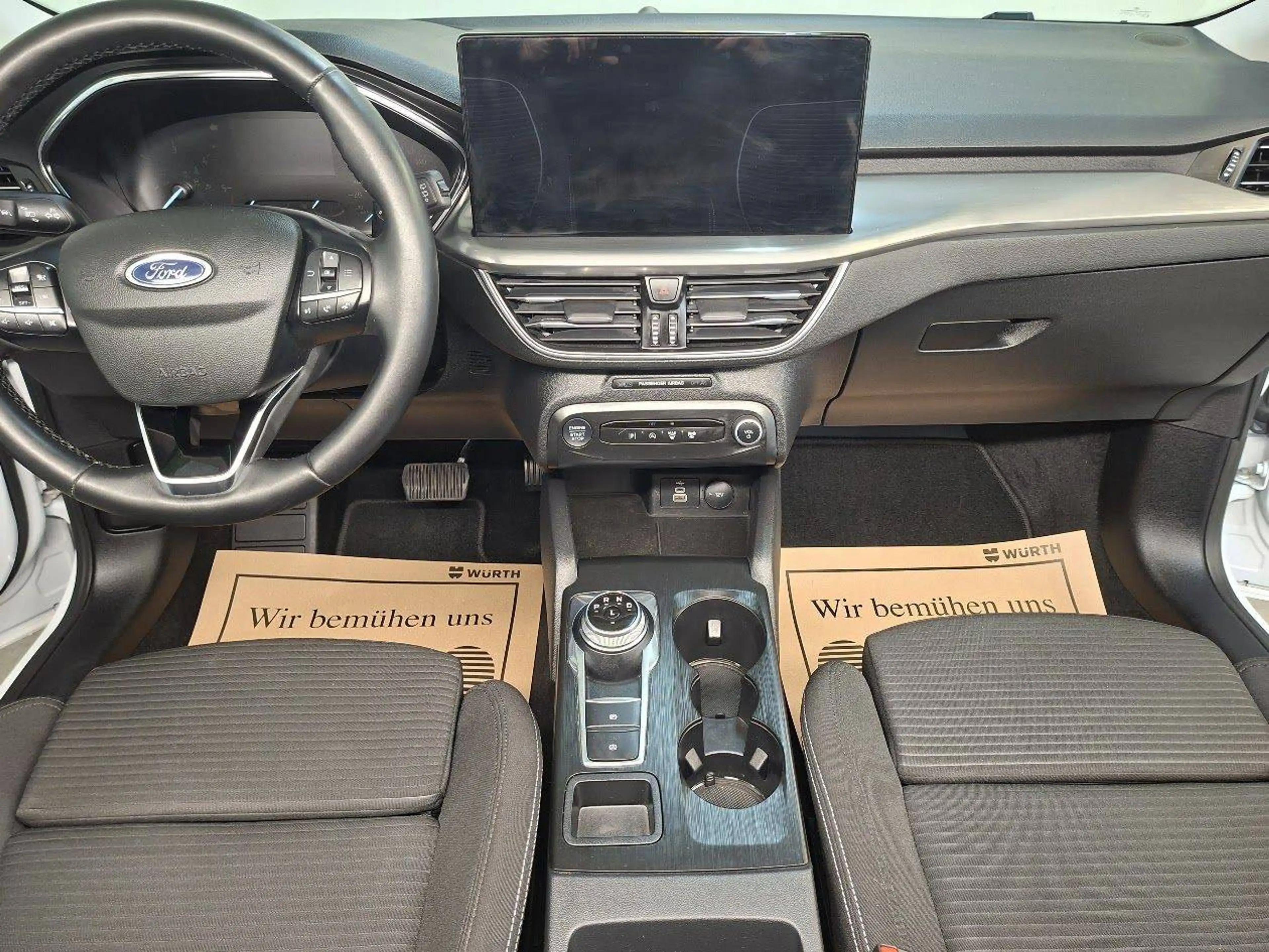 Ford Focus Kombi 1.5 EcoBlue Titanium Aut. AHK, Winter-Paket — photo 8