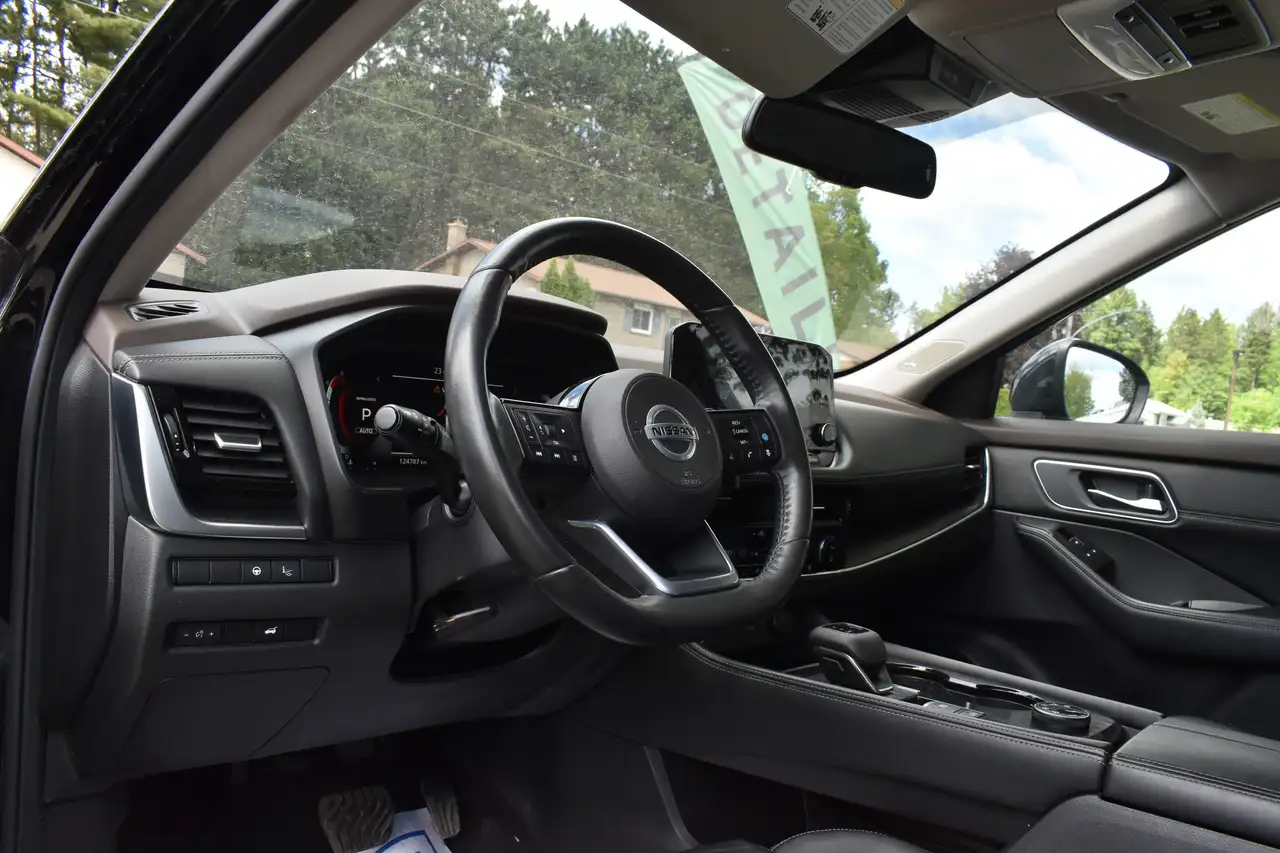 Nissan Rogue снимка Nissan Rogue