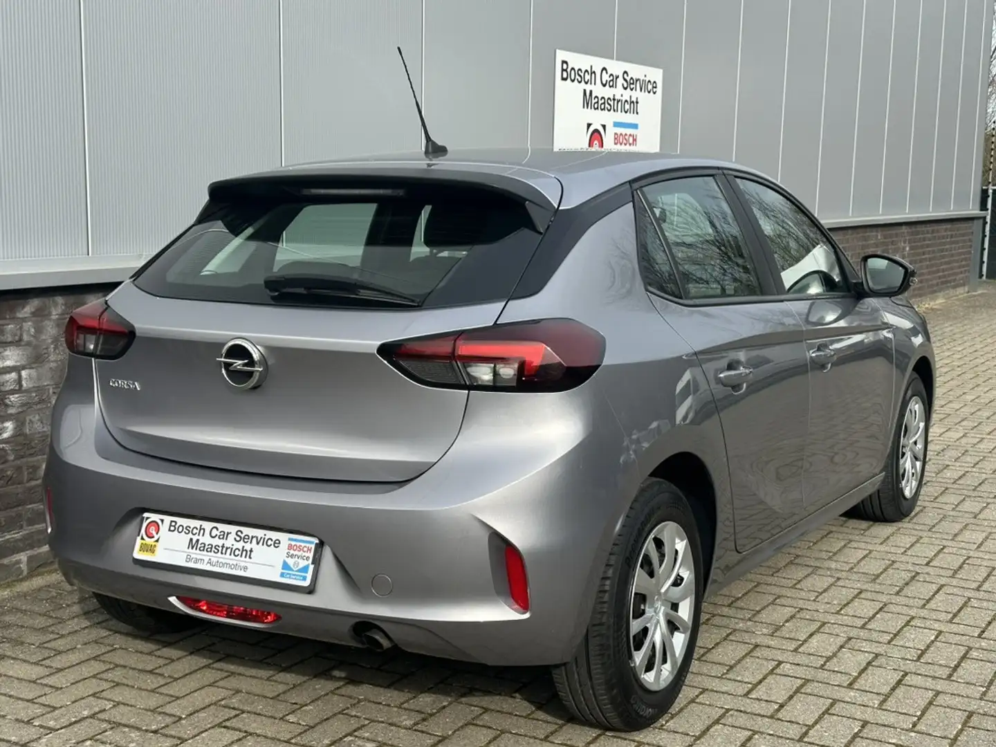 Opel Corsa 1.2 | Airco | Cruise Control | Blue-tooth | Garant Grijs - 2