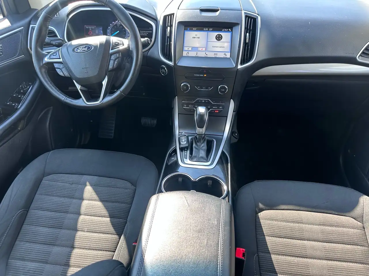 Ford Edge снимка Ford Edge