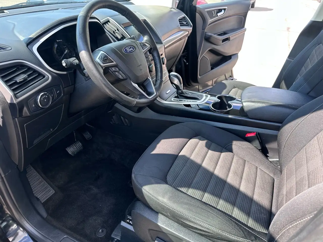 Ford Edge снимка Ford Edge