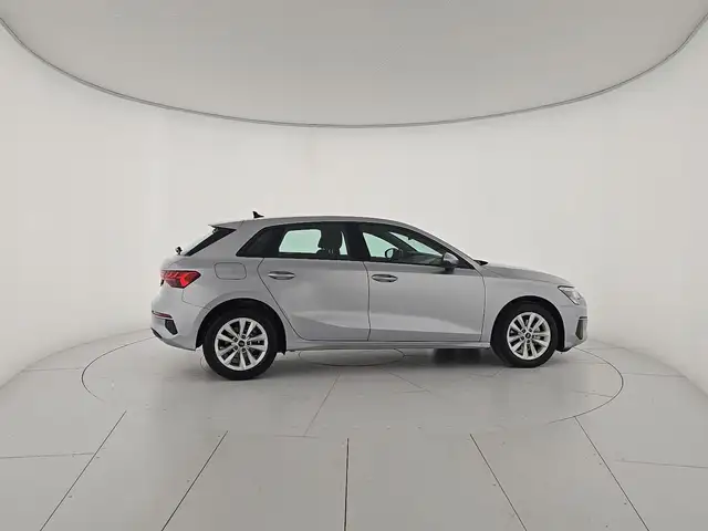 Audi A3 view 6