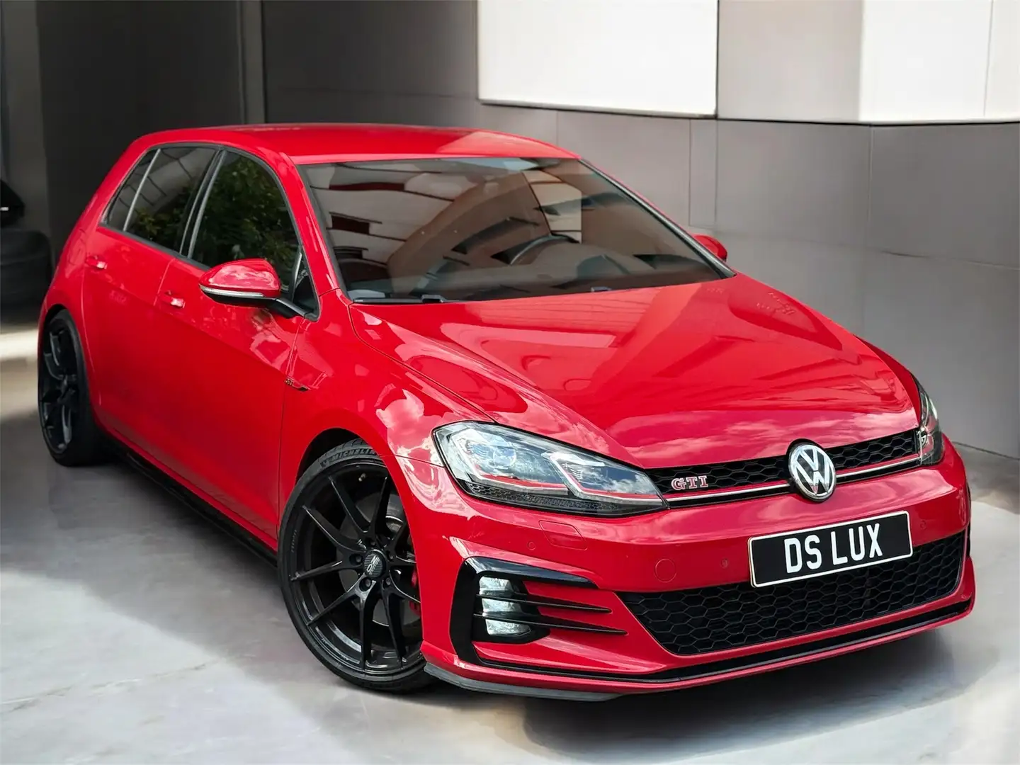 Volkswagen Golf GTI 7.5 PERFORMANCE 245CH DSG7 FACELIFT / COCPIT / LED Rouge - 1