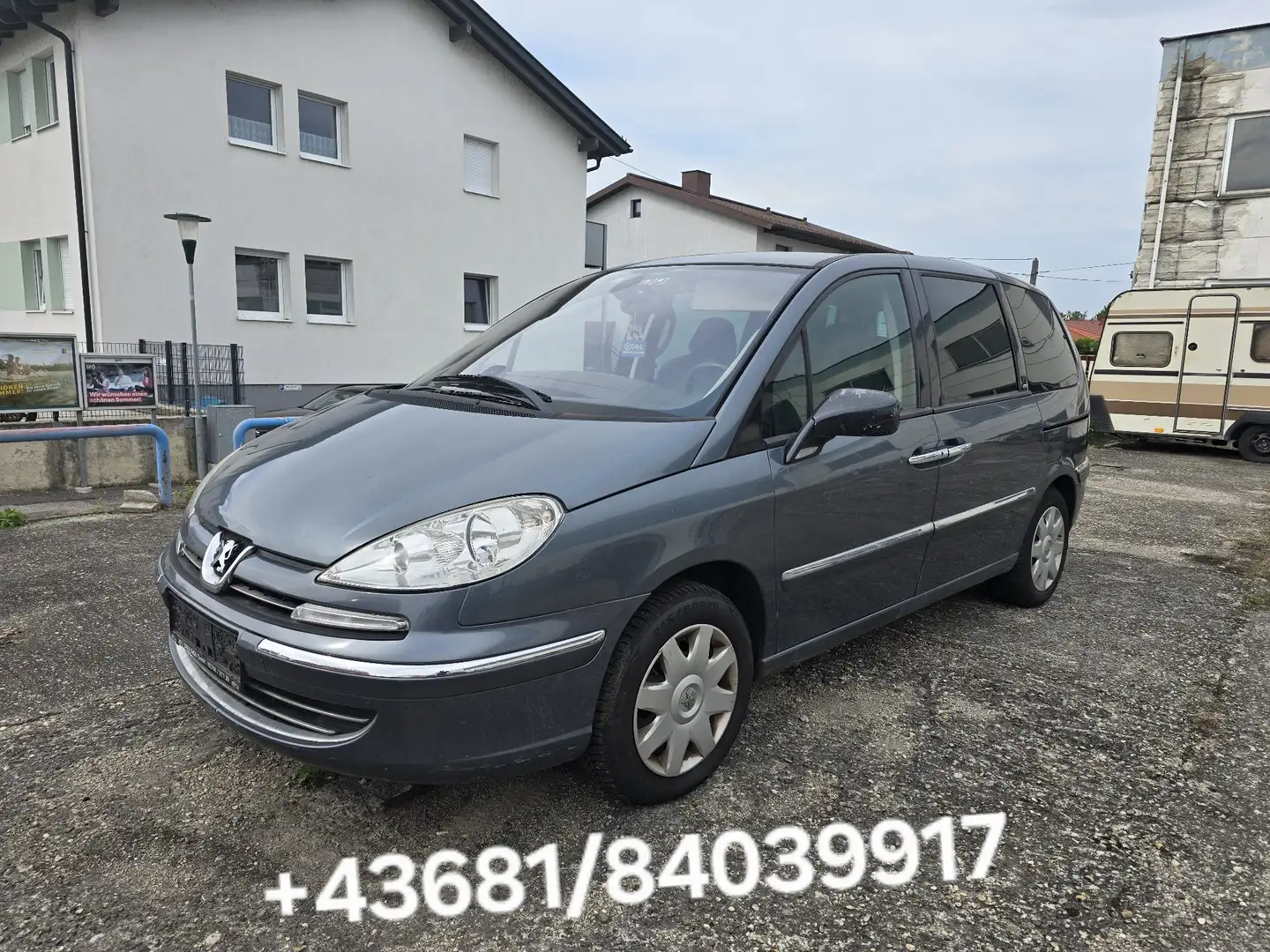 Peugeot 807 2,0 HDi 136 FAP Premium - 1