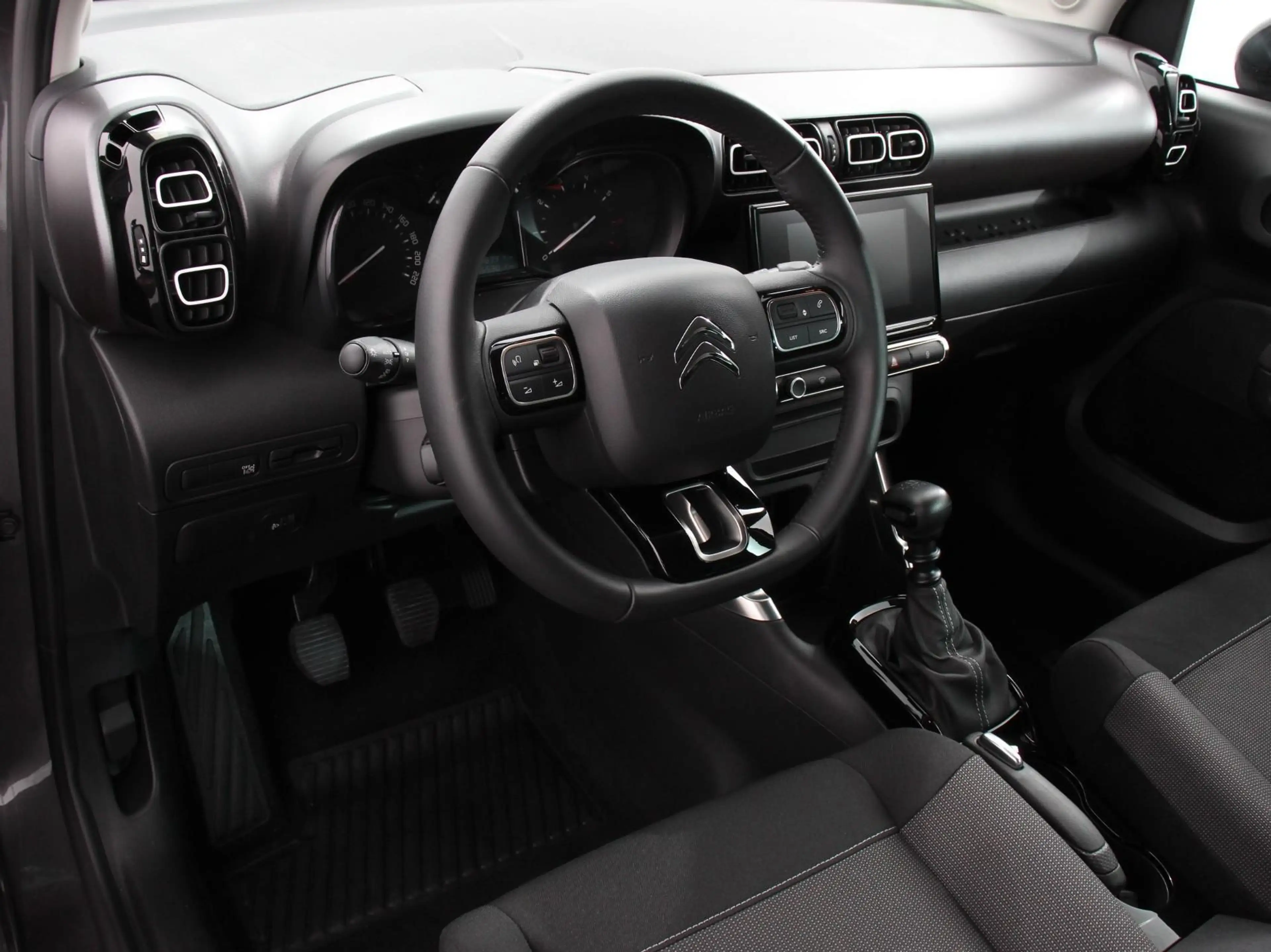 Citroen C3 Aircross 1.2 PureTech 110pk You Navigatie Apple Carplay/And — photo 7