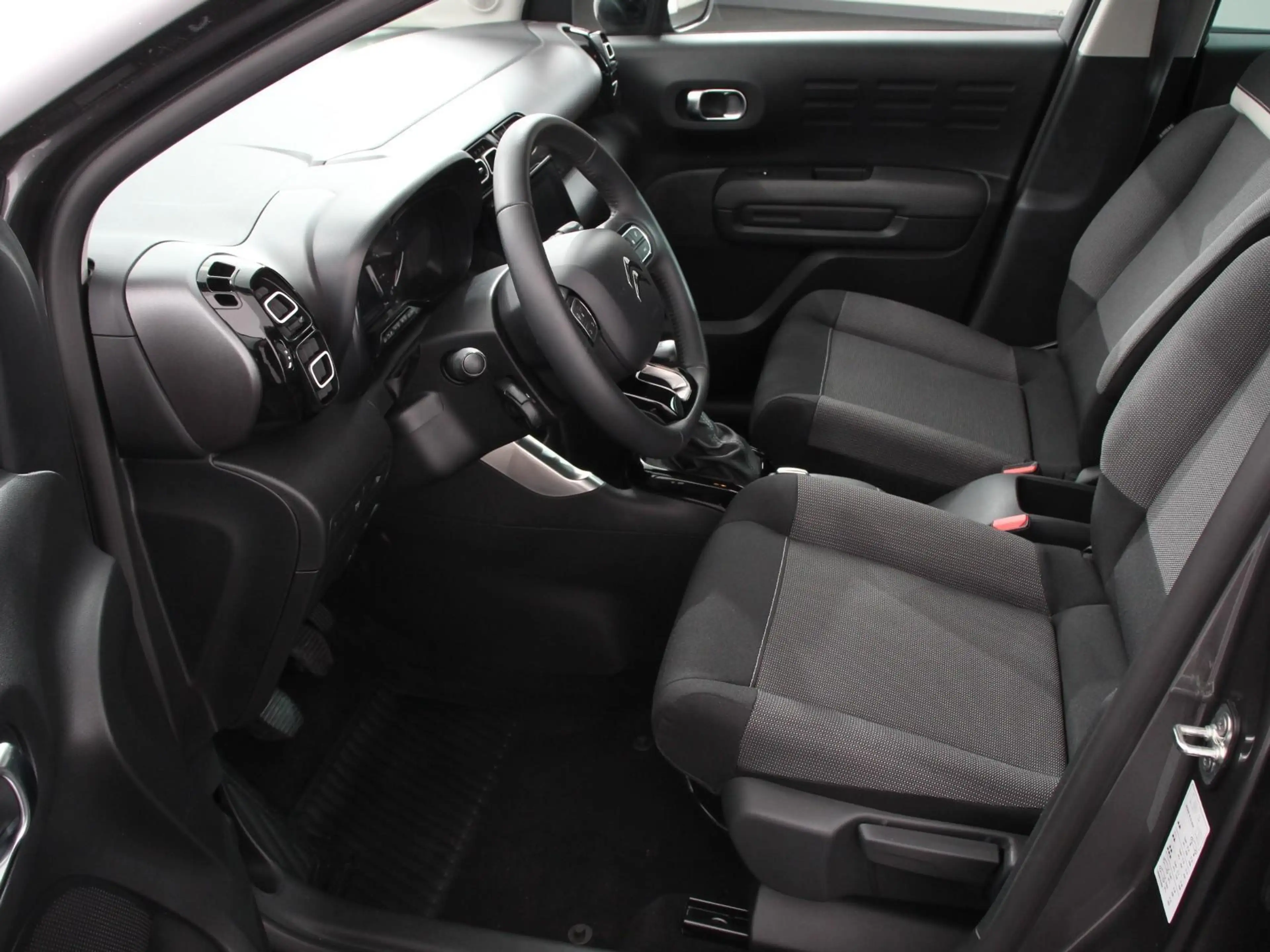 Citroen C3 Aircross 1.2 PureTech 110pk You Navigatie Apple Carplay/And — photo 8