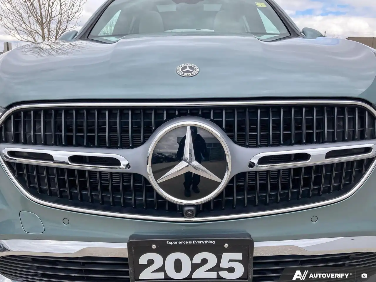 Mercedes-Benz GLC снимка Mercedes-Benz GLC