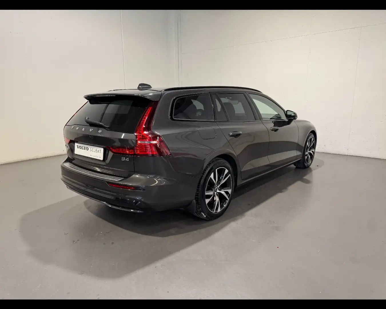 Volvo V60 B4 PLUS DARK AUTO Grigio - 2