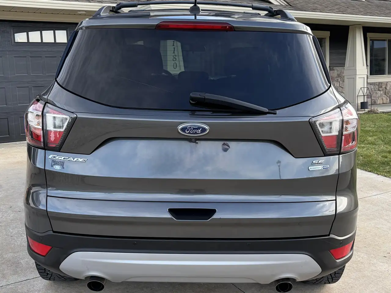 Ford Escape снимка Ford Escape