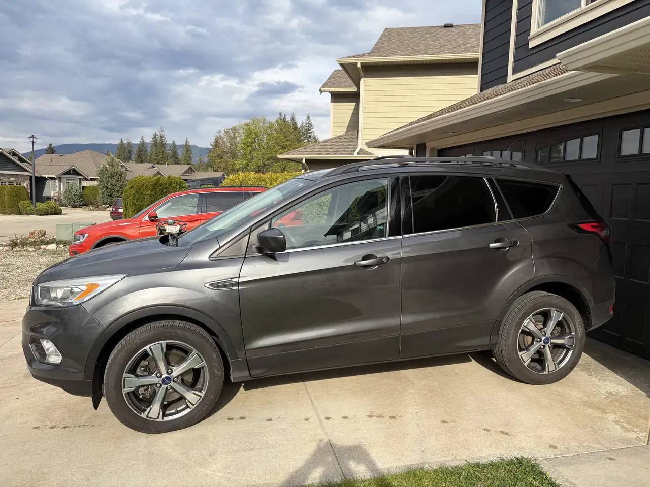 Ford Escape снимка Ford Escape