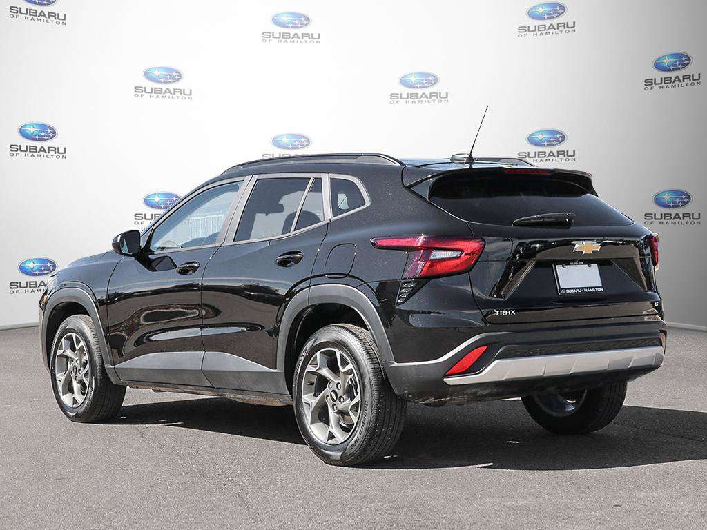 2026 Chevrolet Trax LT — снимка 4