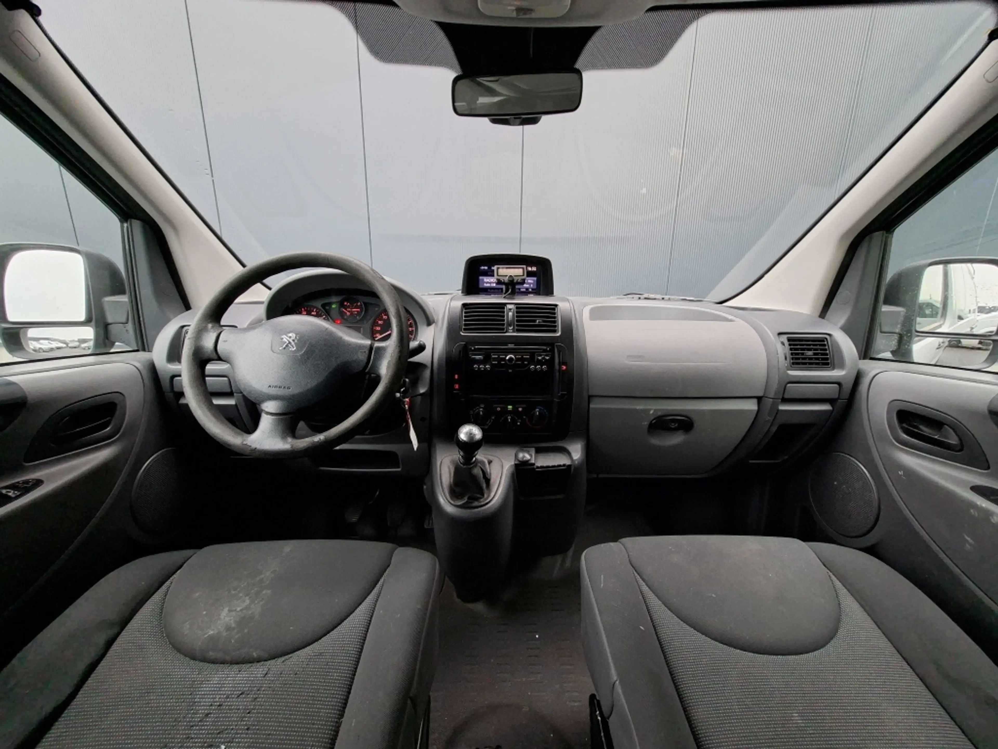 Peugeot Expert 229 2.0 HDI L2H1DCP+ | 5 persoons | Airco | Trekha — photo 3
